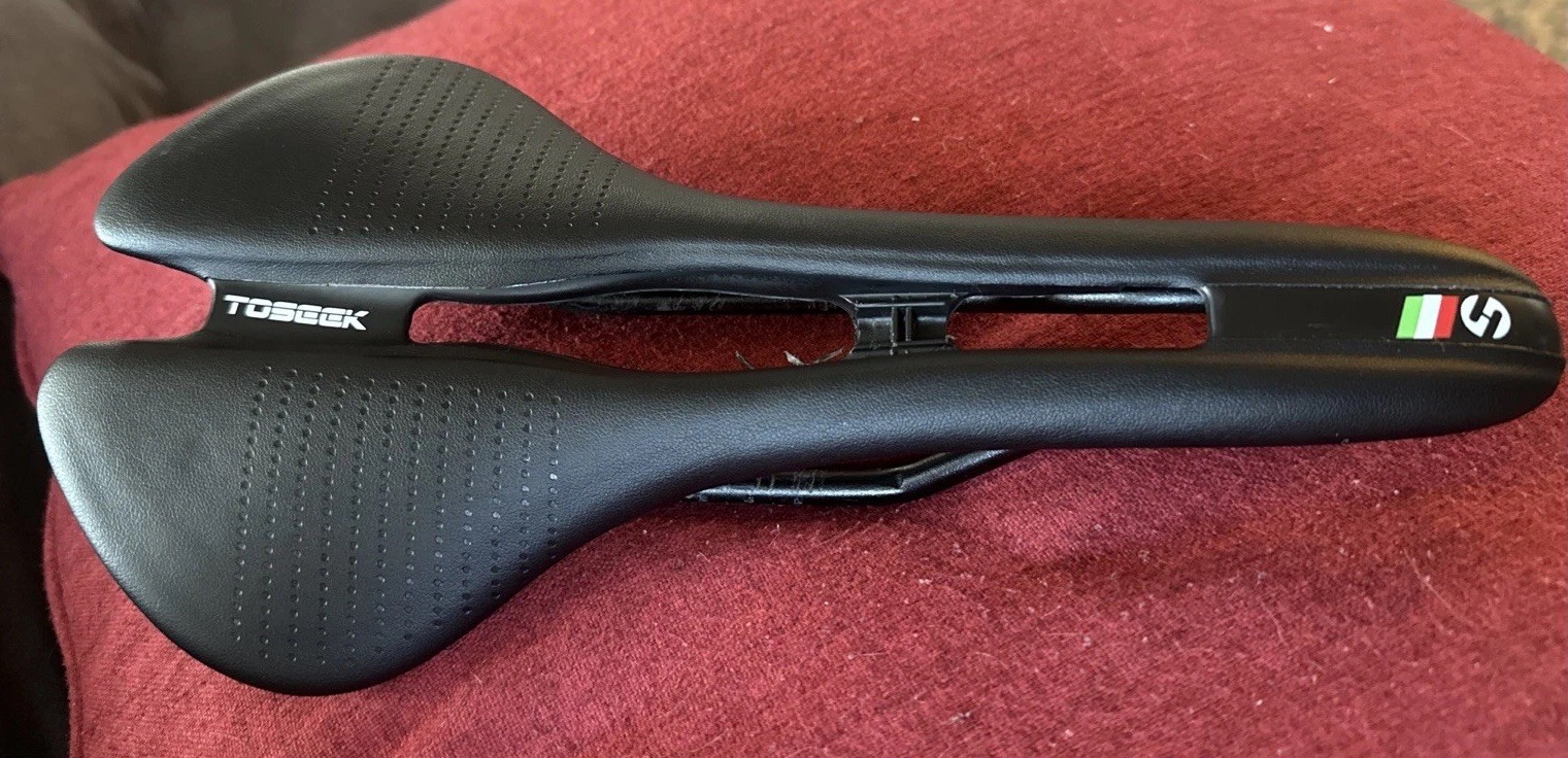 TOSEEK Padded Bicycle Saddle Ultralight Road MTB Cycling Seat Cushion Black
