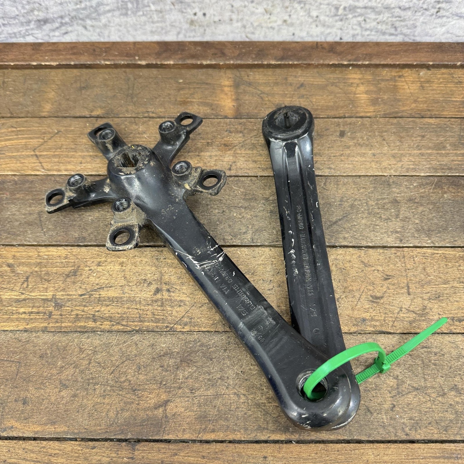 Vintage Shimano Deore LX Crank Set FC-M560 175 Mm 110 BCD MTB Black Arms 1990s