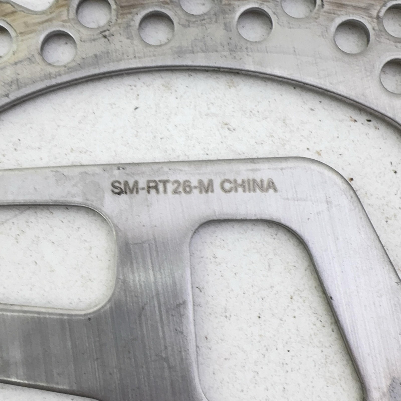 Shimano SM-RT26-M Disc Brake Rotor 180mm 6-Bolt Silver Resin Pad Only A15