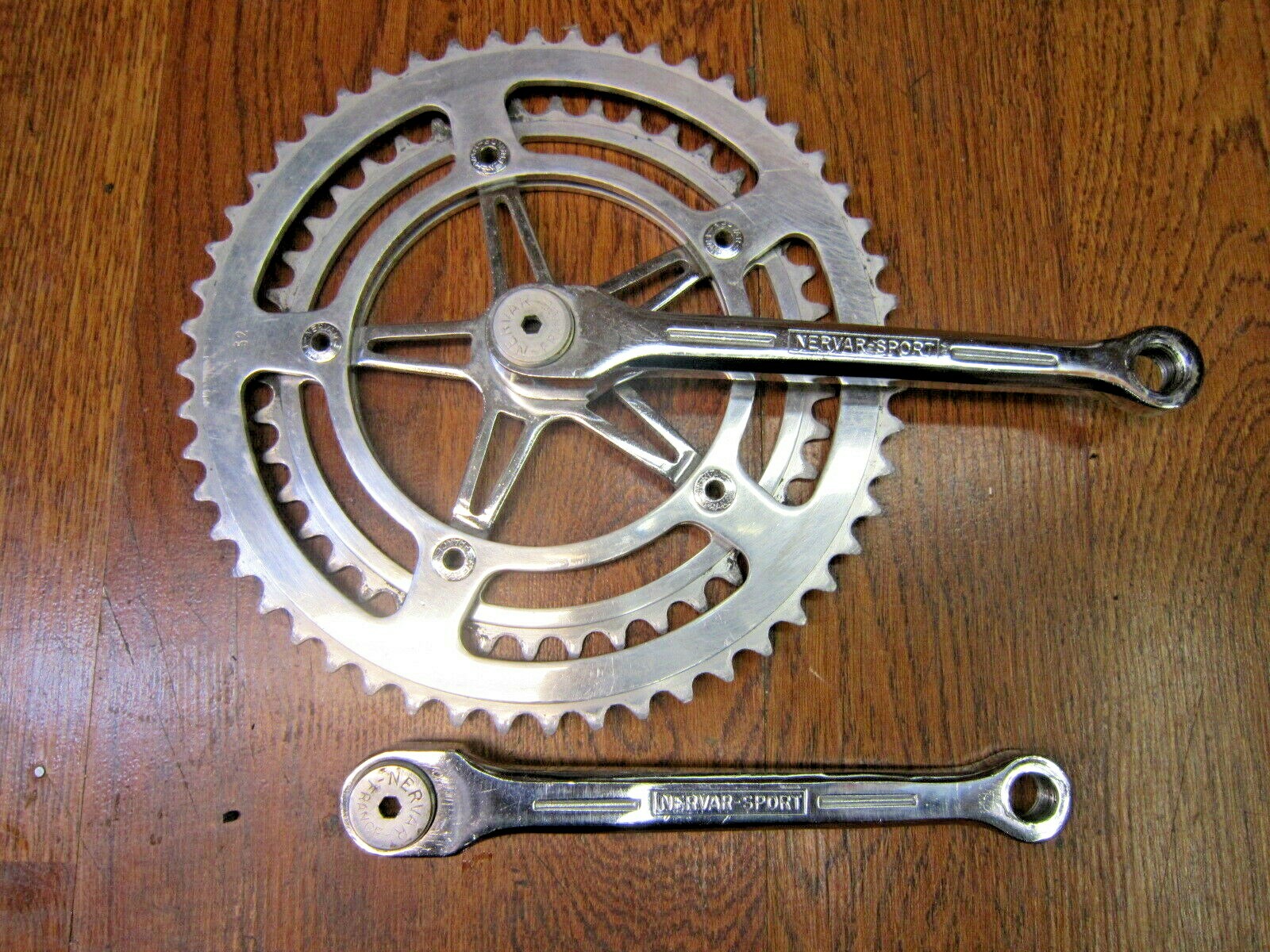 VINTAGE NERVAR SPORT 170L 52/42T SQUARE TAPER CRANK SET