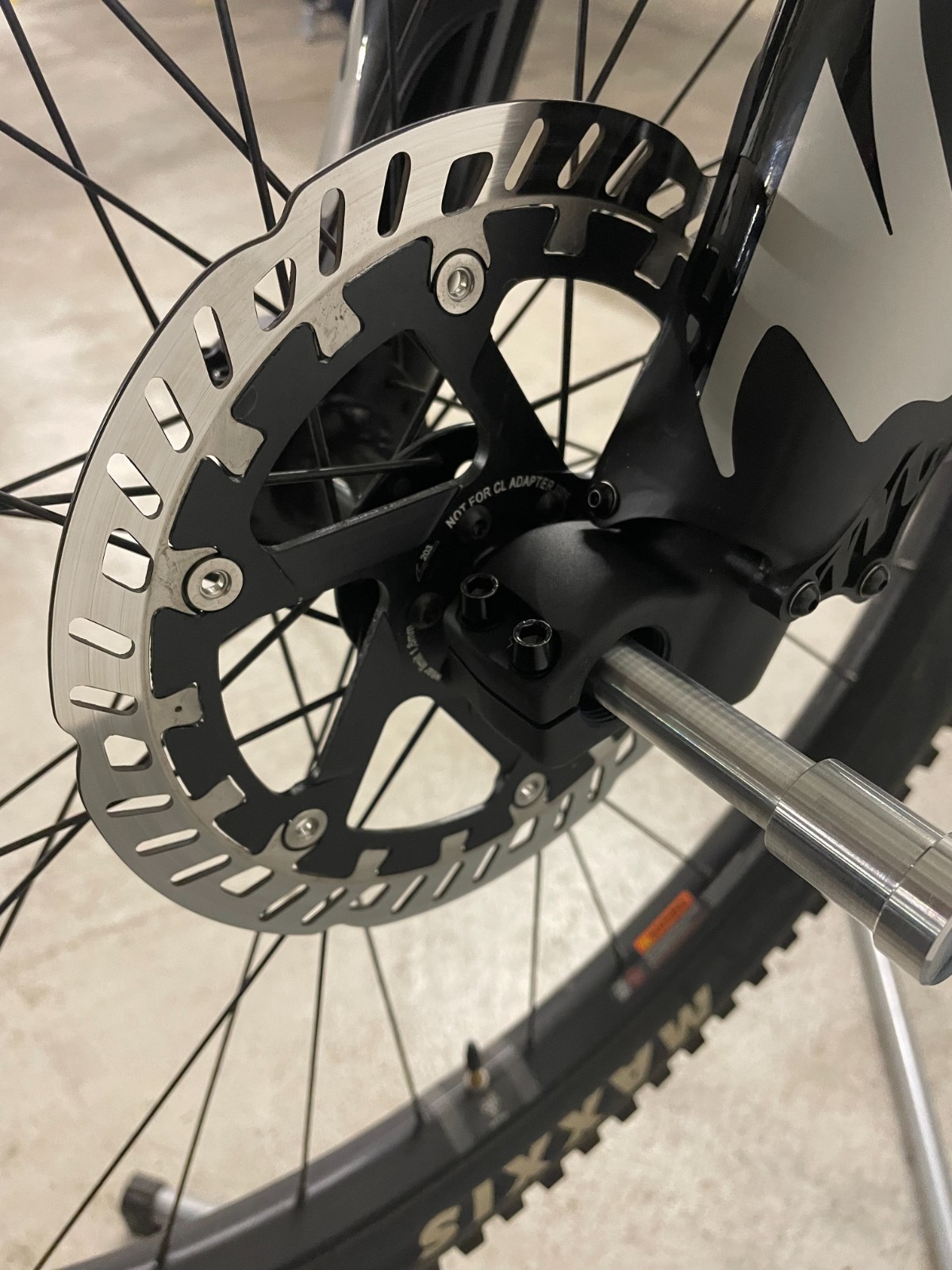 Manitou Dorado | 20×110 to 15×110 Fork Adapter RAW | PREMIUM KIT | Includes 15mm Axle