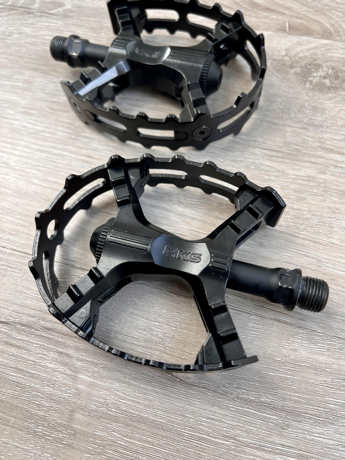 MKS Mikashima Blue Lug XC-III Bear Trap Cage Bicycle Pedals 9/16″ Mono Black