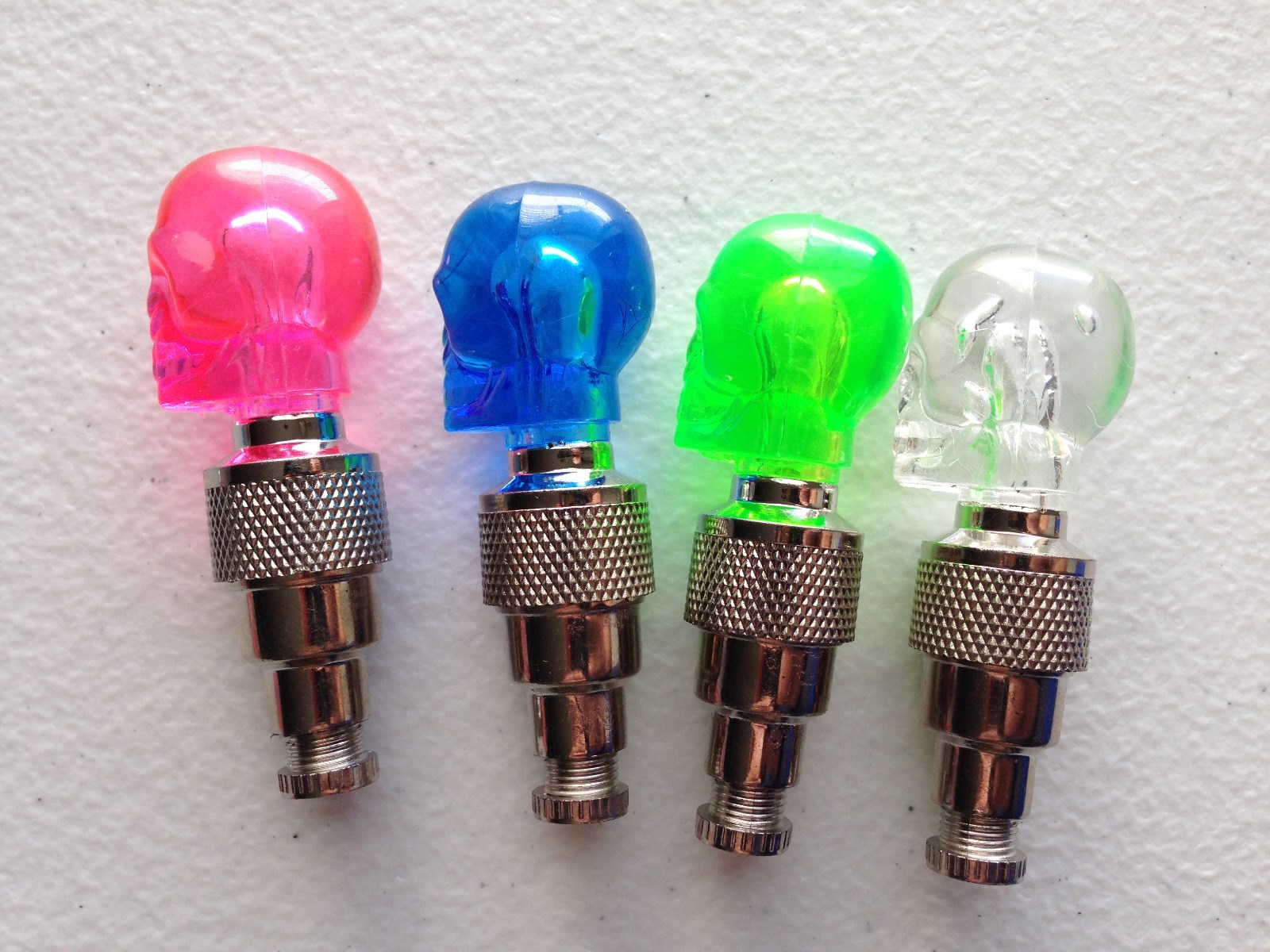 Bulk Lot SKULL LED VALVE BIKE LIGHTS NIGHT cycling bicycle flash tire safety