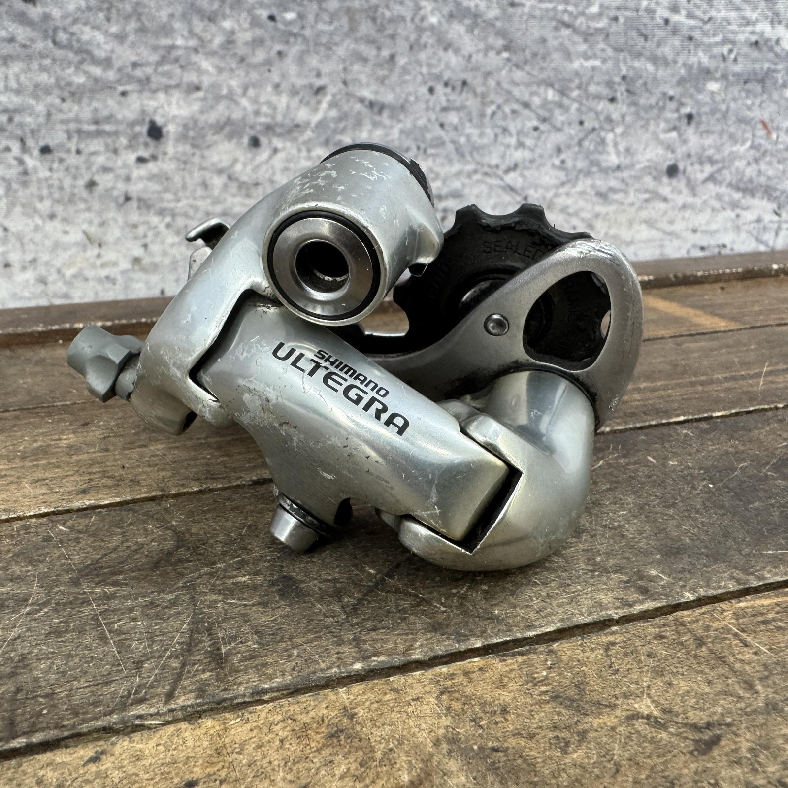 Vintage Shimano Ultegra RD-6500 Rear Derailleur Short Cage Silver Japan 220g