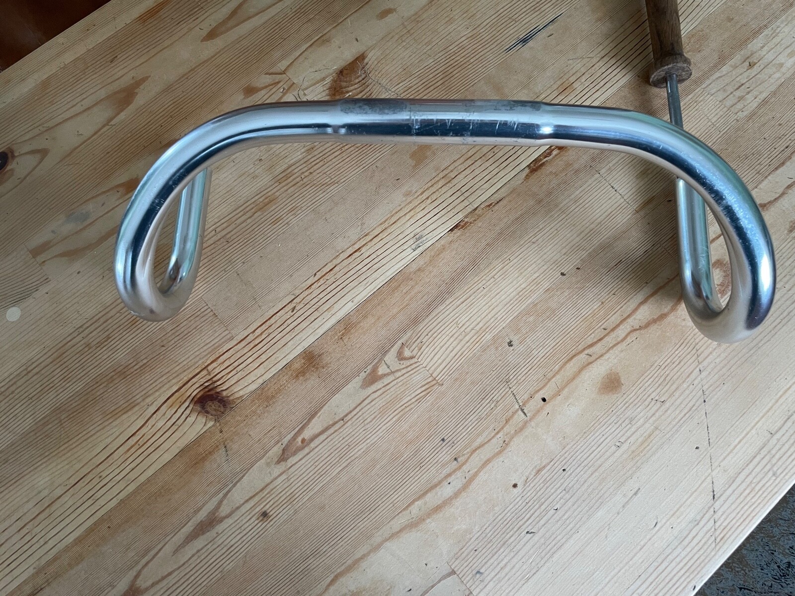 Unbranded Criterium-Bend Handlebars with Groove 41cm