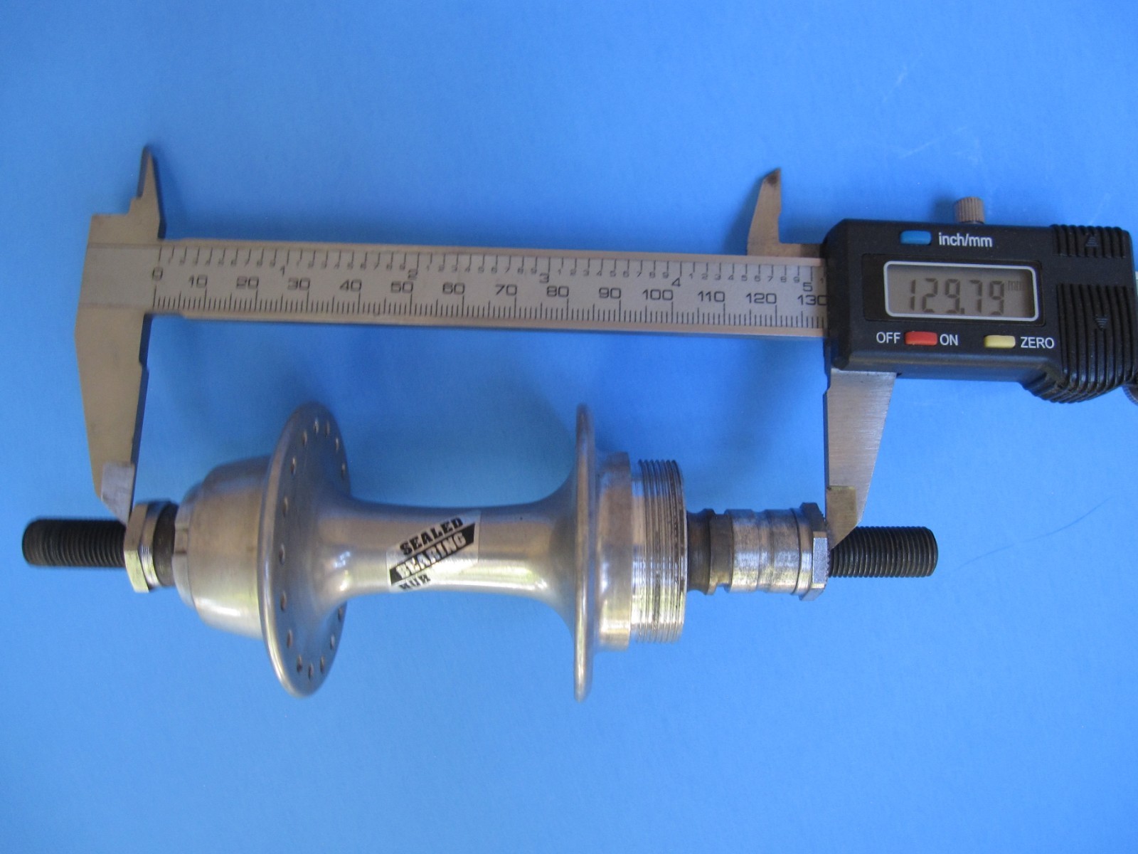 vintage Suntour Sealed Bearing hubs, 36-hole, nutted, 100/130mm spacing, 1980s
