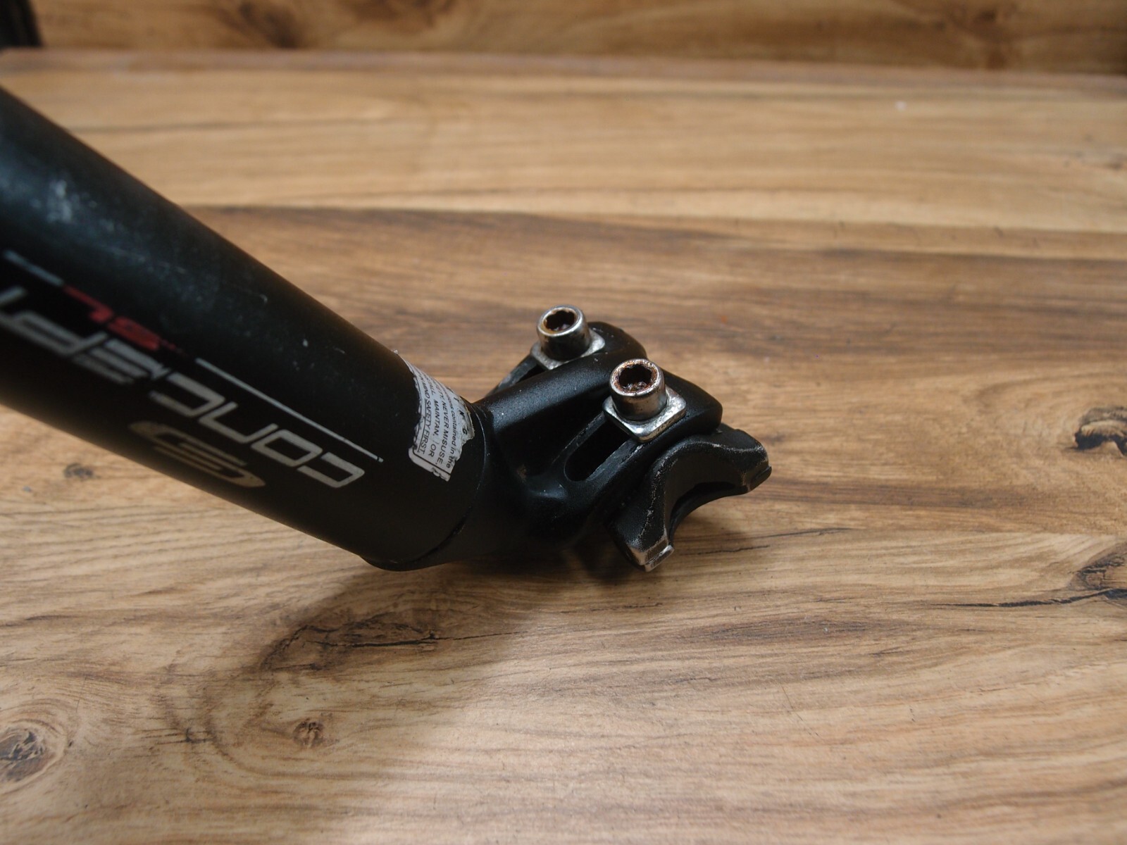 2008 MTB black plain seatpost Concept by nL 31.4 mm