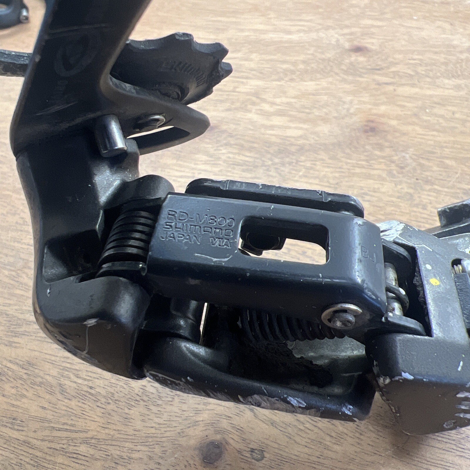 Shimano Saint Rapid Rise Rear Derailleur. RD-M800
