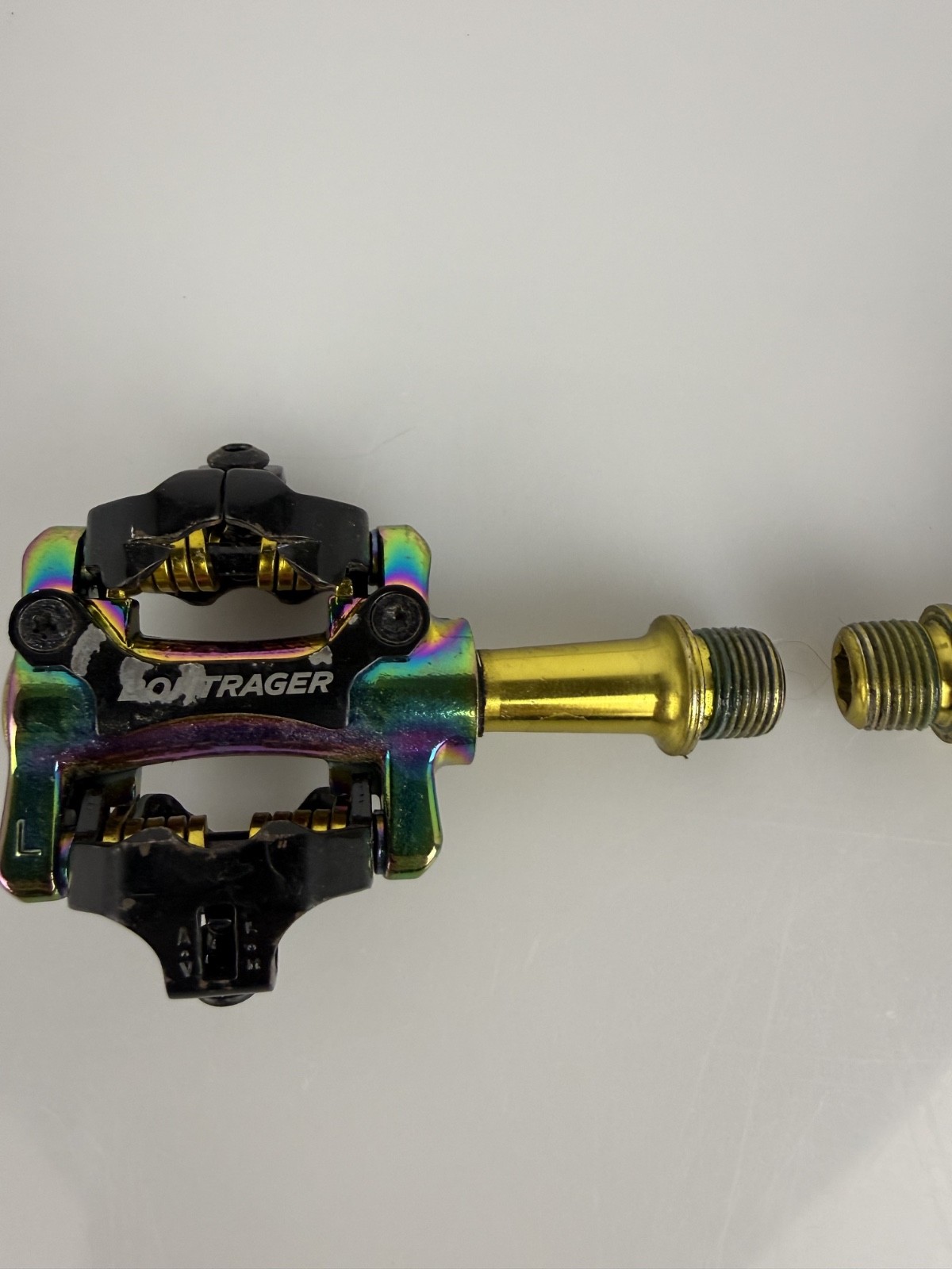 BONTRAGER COMP Oil Slick MTB SPD Pedals. Good Condition. Rainbow colors.