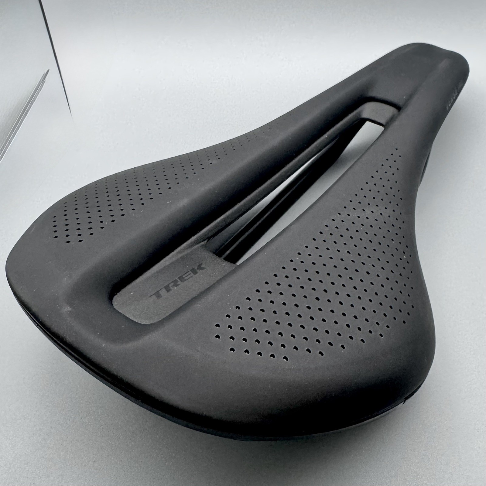 Trek Bontrager Verse Pro Carbon Rail 155mm Short Saddle