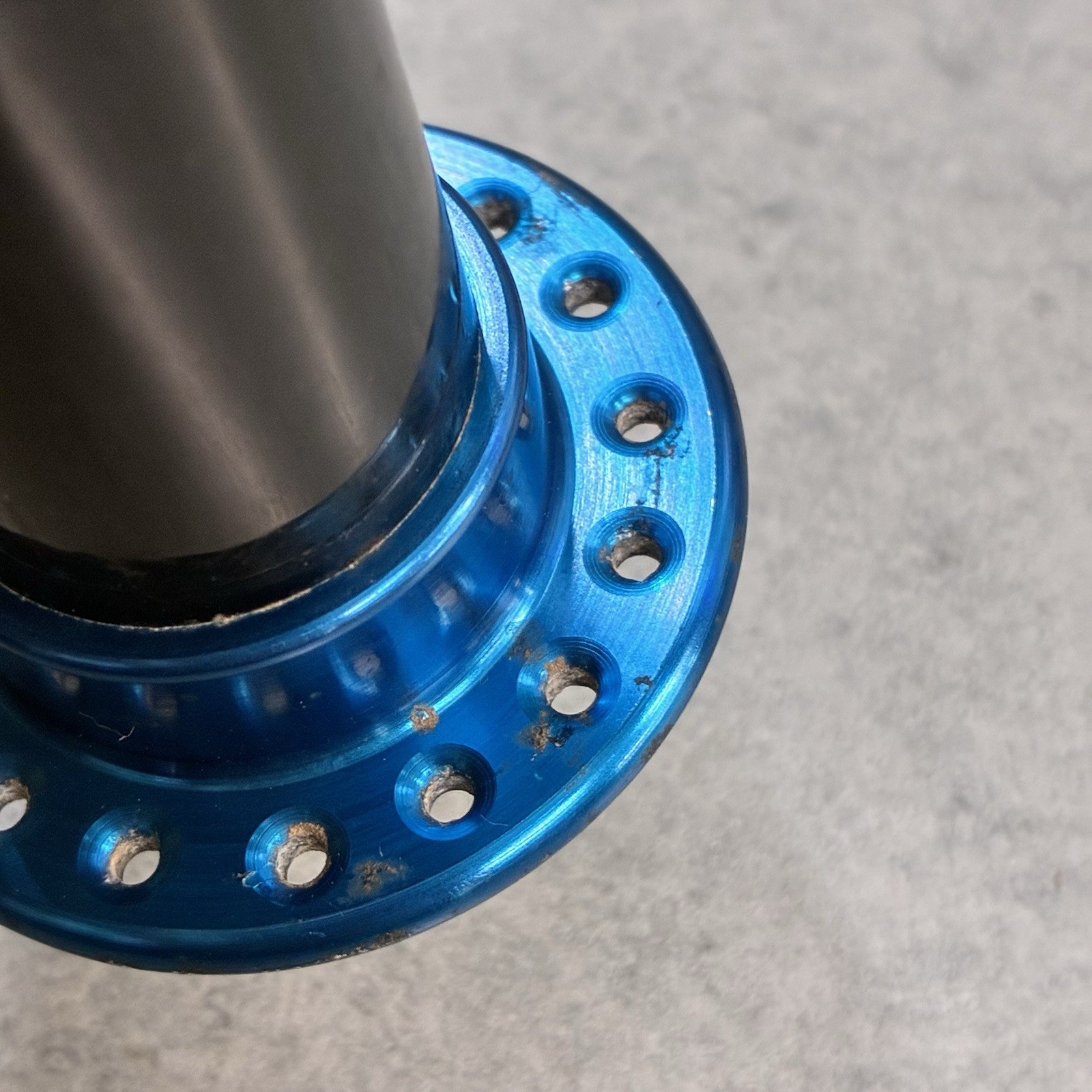 Blue / Black Bullseye 32 Hole MTB Sealed Bearing Hubs Vintage MTB / BMX USA Made