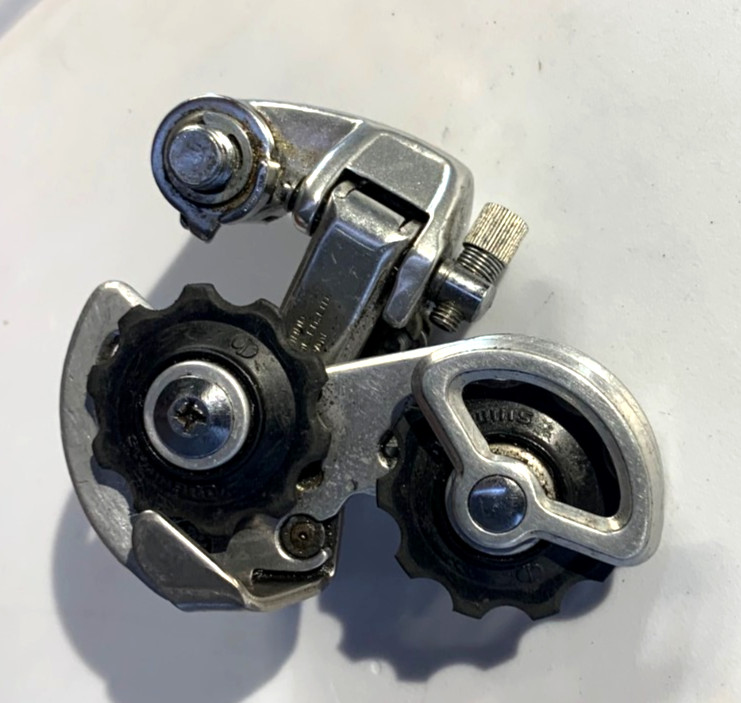 Vintage SHIMANO 600 ARABESQUE Short Cage Rear Derailleur 6 Speed Nice