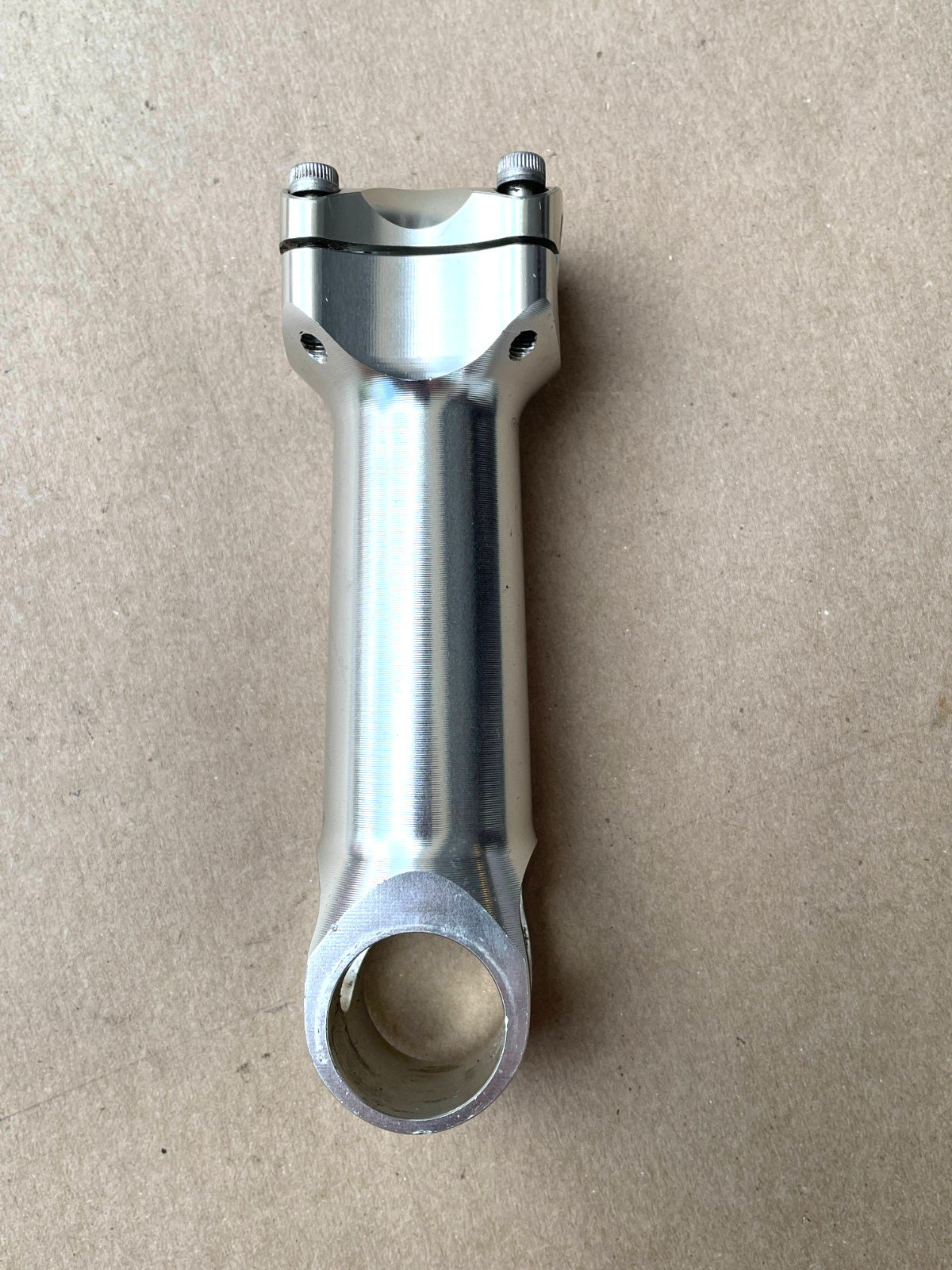 Thomson SM-E104 5 degree 130mm stem 25.4 clamp 1 1/8″ Threadless Silver