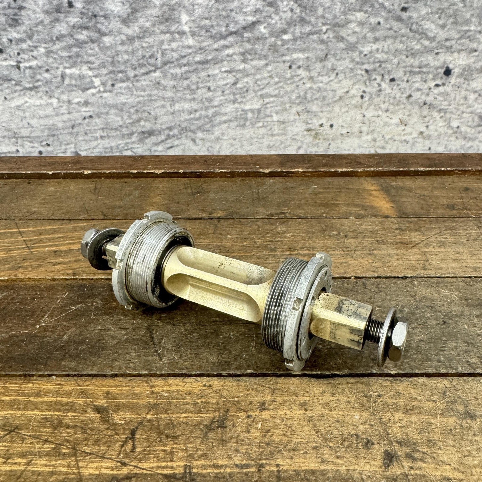 Vintage Sampson Topline Titanium Bottom Bracket 68mm 112.5 113mm Ti Spindle