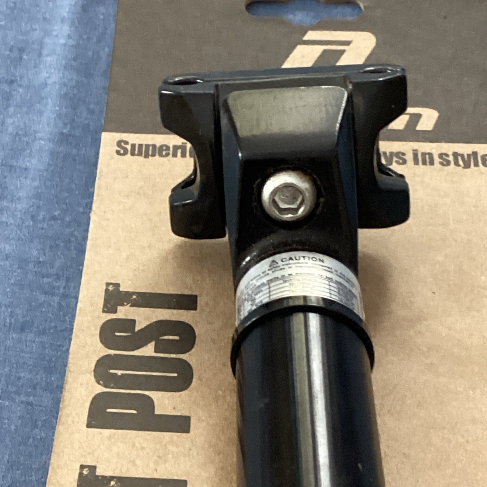 New Zoom Black Aluminum Seat Post 27.2 Diameter Round Length 350mm Length