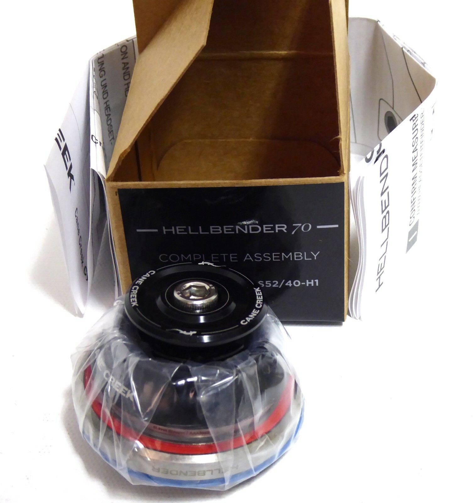 Cane Creek Hellbender 70 IS42/28.6/H9 | IS52/40 Headset Black