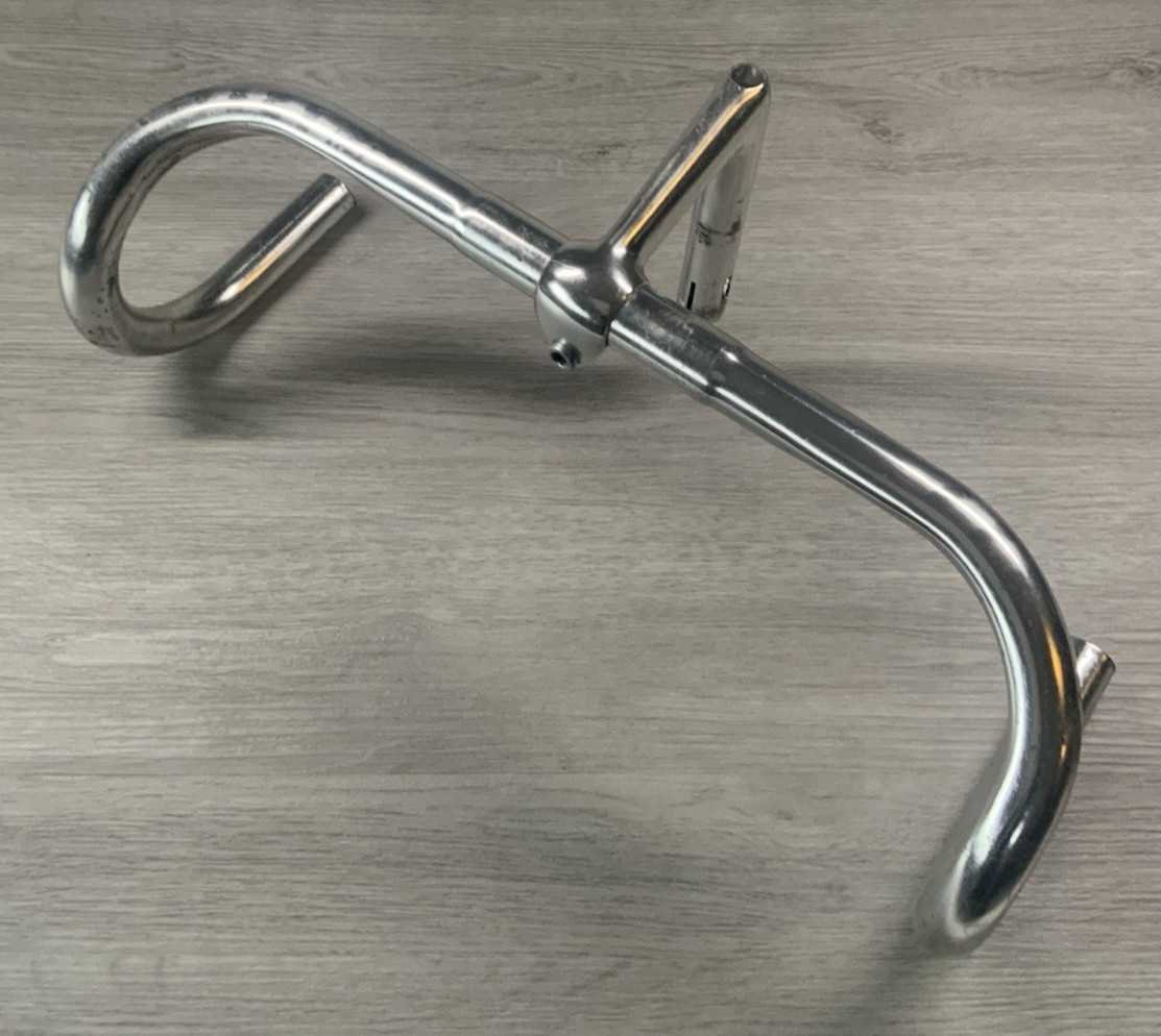3T FORMA DROP BARS 420 MM 3T AERO QUILL STEM 100 MM