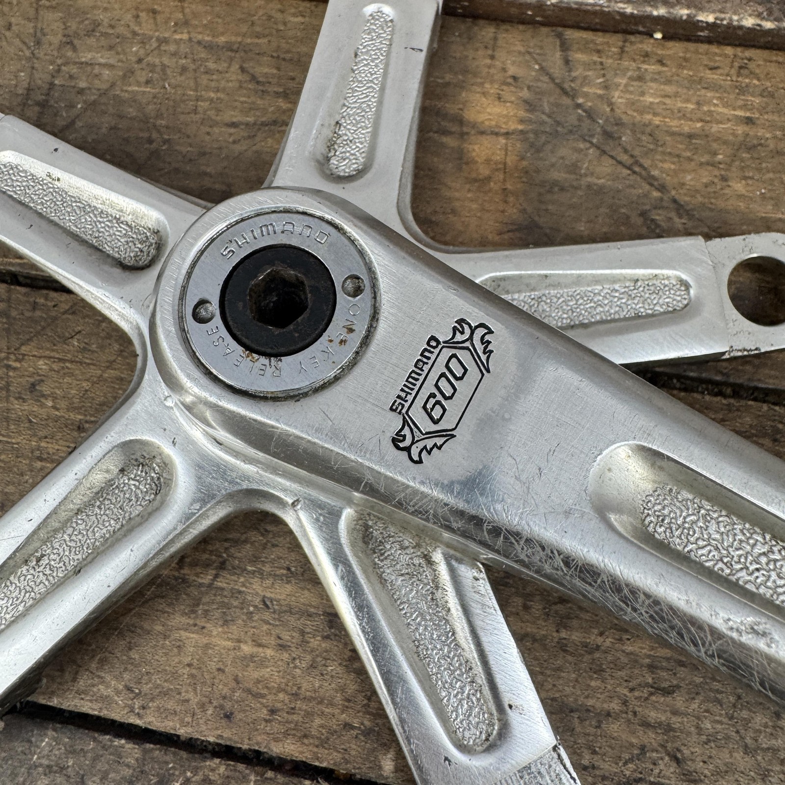 Vintage Shimano 600 Arabesque Crankset 170mm Old School BMX 130 BCD Japan