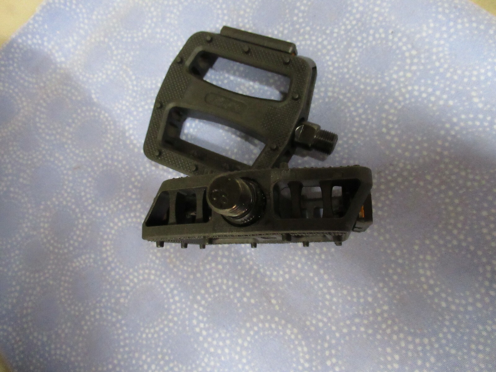 SE Bikes / Racing 12 O’Clock Black Nylon 9/16″ Bike Pedal Set Fit Universal- New