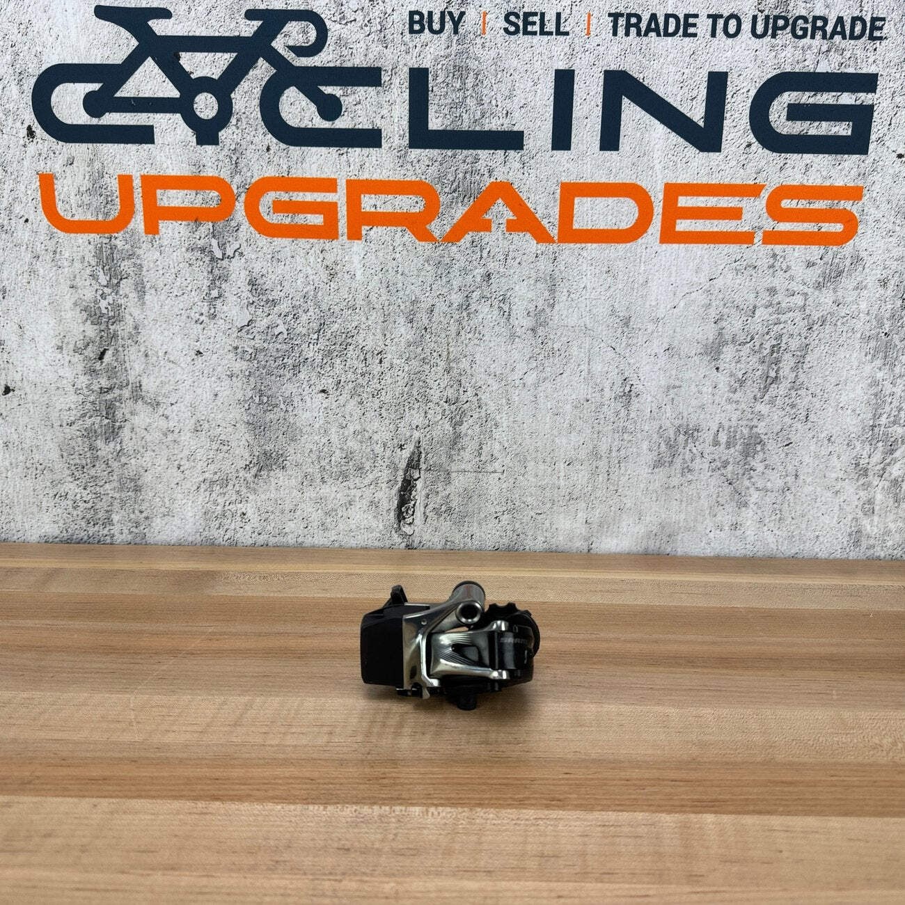SRAM Red eTap Short Cage 11-Speed Electronic Bike Rear Derailleur + Battery