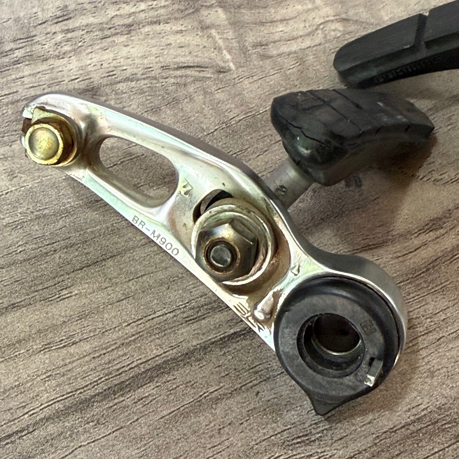 First-Generation XTR BR-M900 Cantilever Rim Brakes 