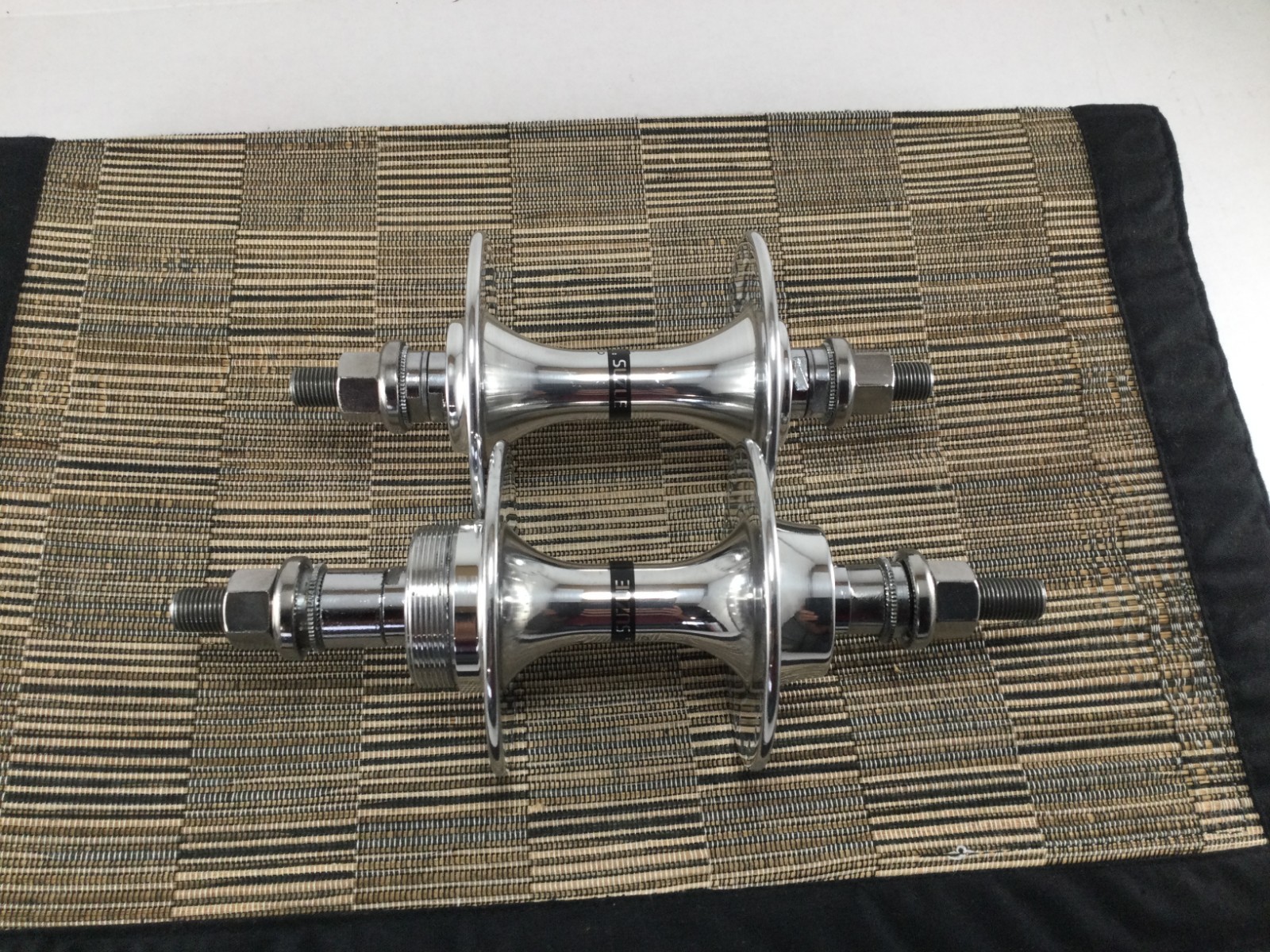SUZUE SEALED-TECH BEARINGS HUB SET 36H …