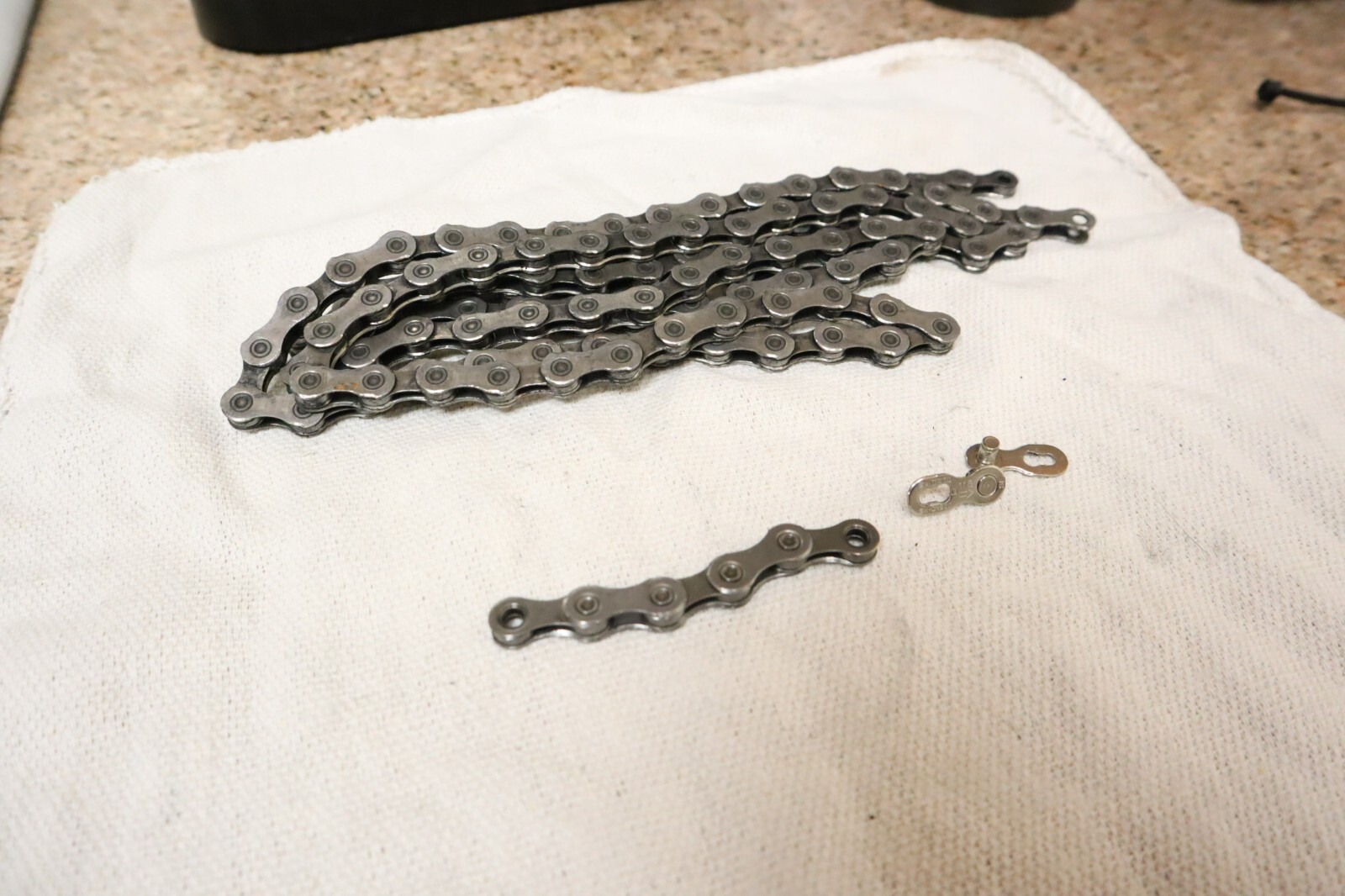 Shimano Ultegra CN-HG701 11-Speed Chain – 55 outer plates