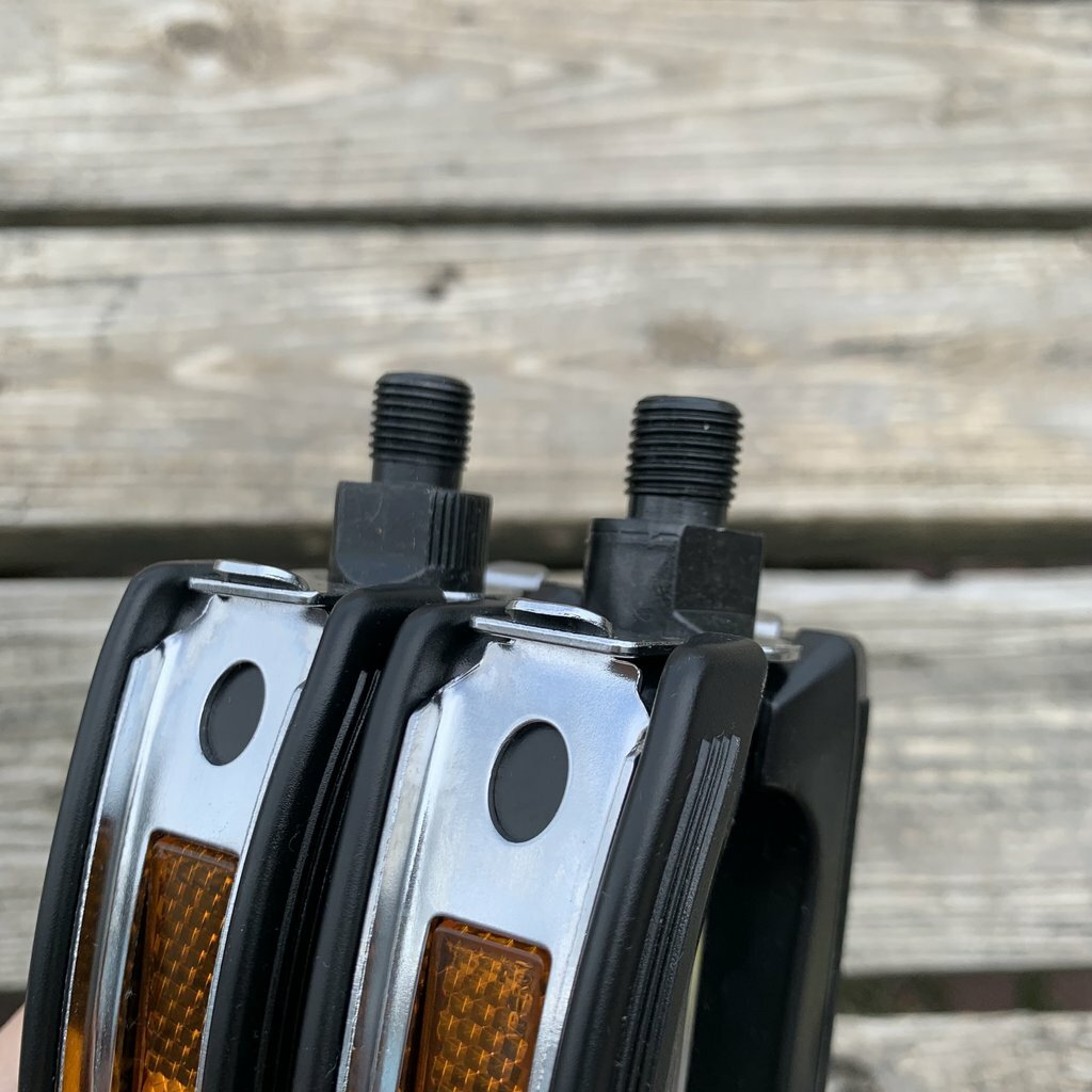 BICYCLE BOW PEDALS QUALITY FITS SCHWINN STINGRAYS CORVETTE TYPHOON SEARS OTHERS