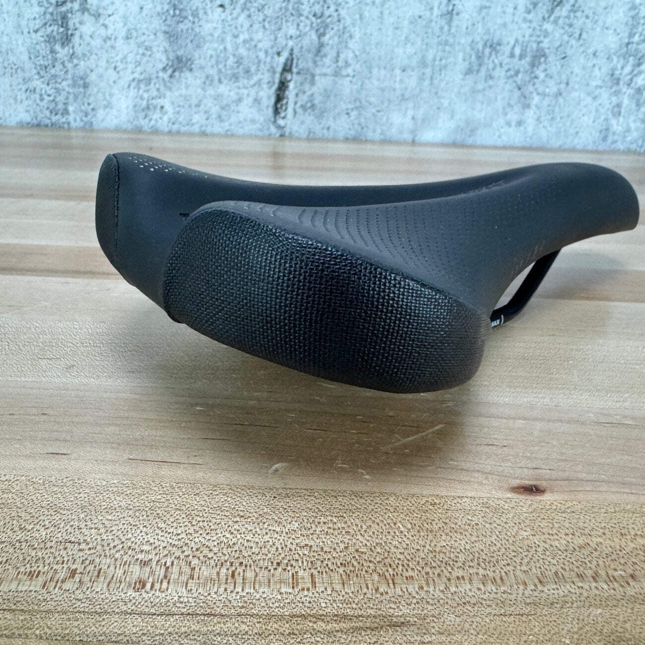 WTB Rocket 7x7mm Steel Rails 142mm x 265mm Bike Saddle 321g