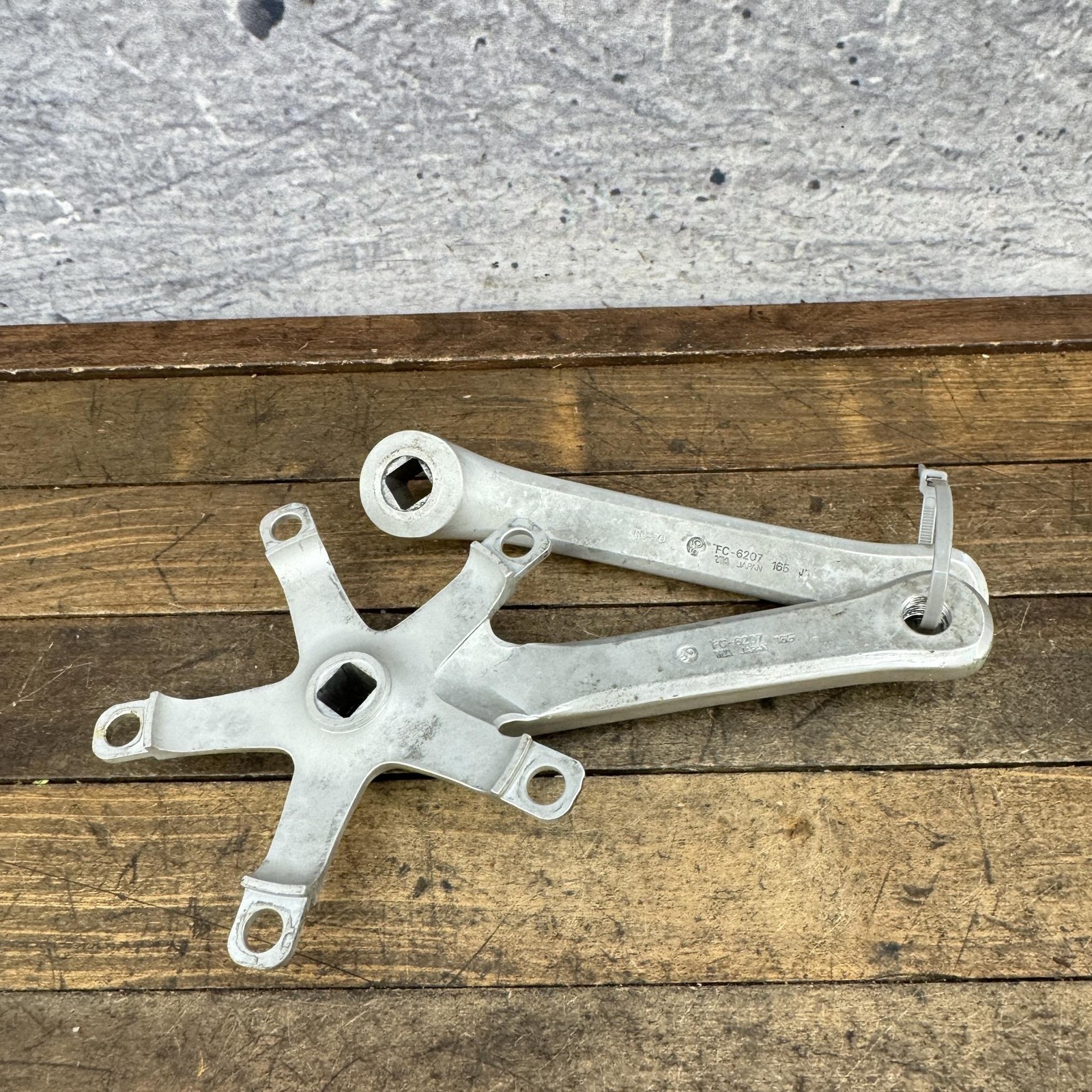 Vintage Shimano 600 Crank Set 165 Mm FC-6207 Double 130 BCD 165mm Road Japan