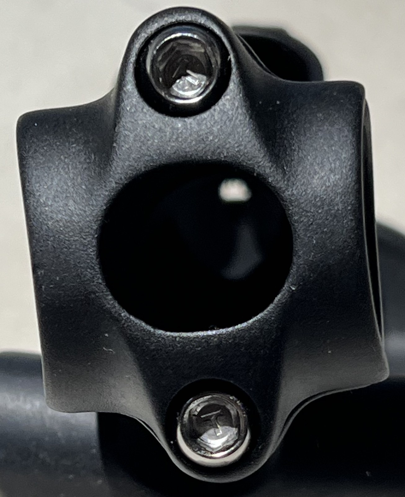 Weyless Threadless Stem 105mm, 1″ Handlebar Clamp 1-1/8″ Steerer, +45 deg.