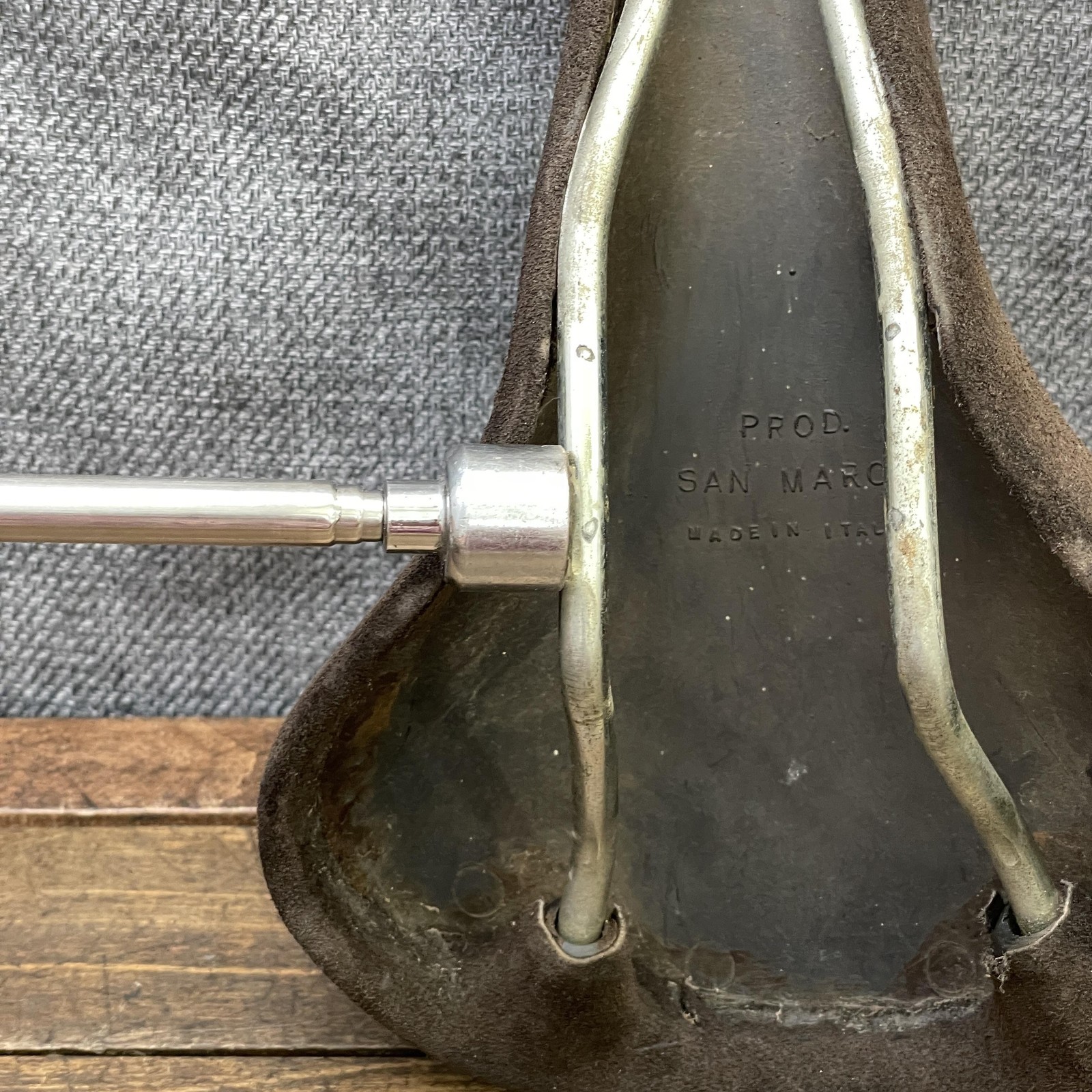 Vintage San Marco Seat Brown Suede Racing Saddle 145mm 385g Mens Road Bike Italy