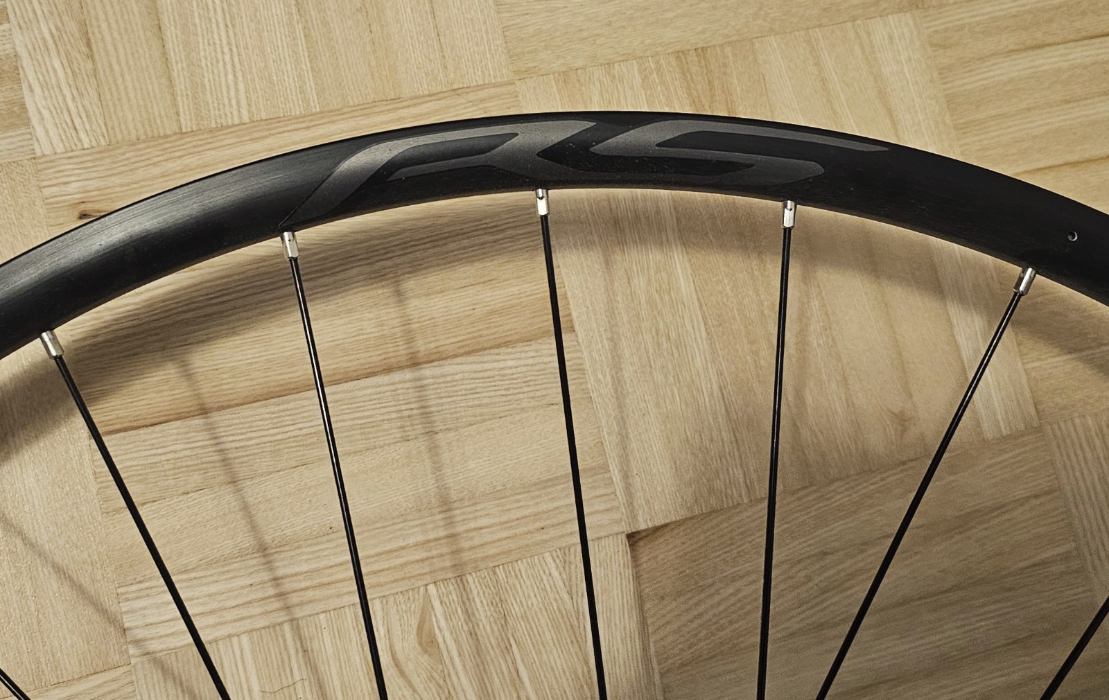 * Shimano WH-RS370-TL Wheelset – 28″ | Centerlock – 12x100mm | 12x142mm HG-EV