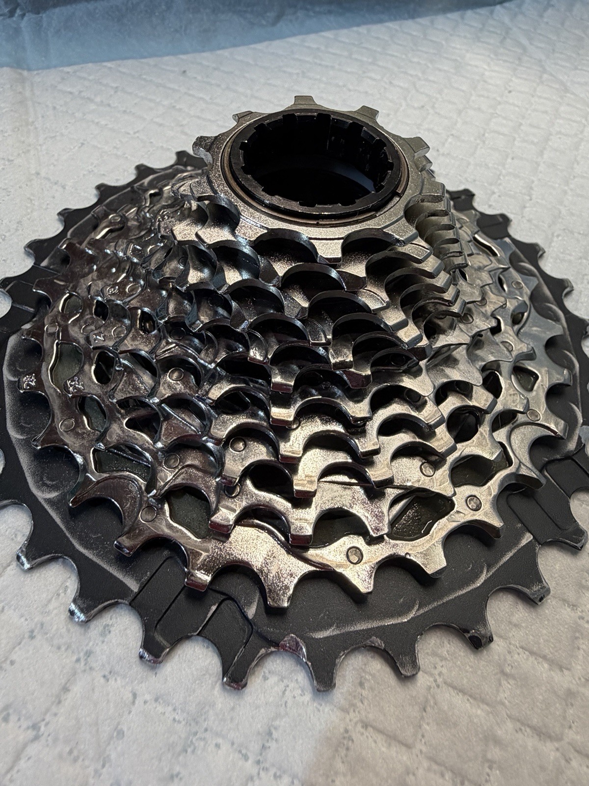 SRAM Force XG-1270-D1 12-Speed Road Cassette 10-33T XDR Driver