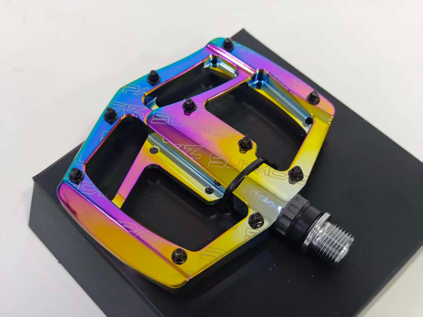 Supacaz eBike Alloy Pedal Oil Slick PD-08