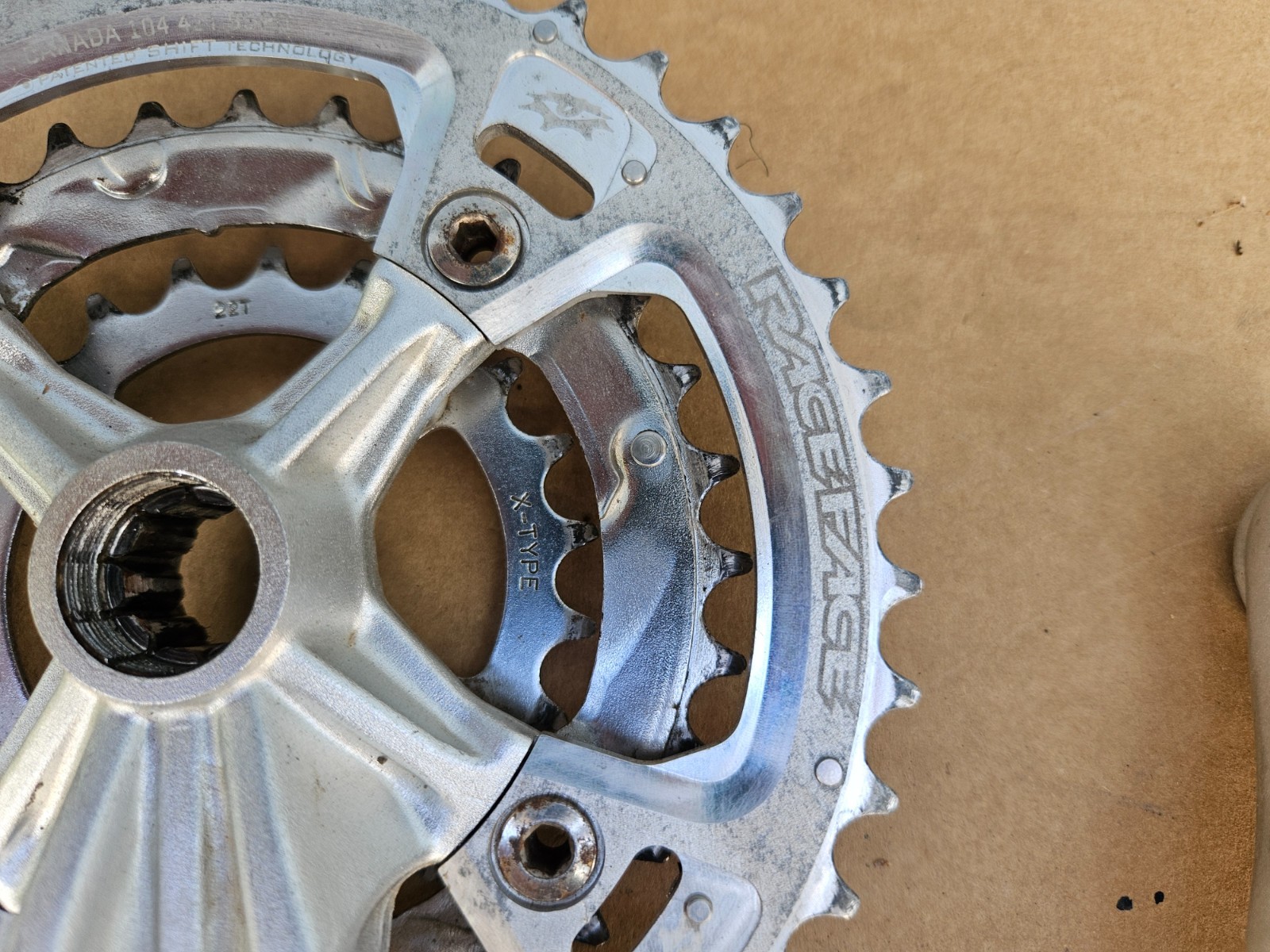 Race Face Ride XC Triple Mountain Bike Crankset 175mm 44/32/22 ISIS Drive 9sp