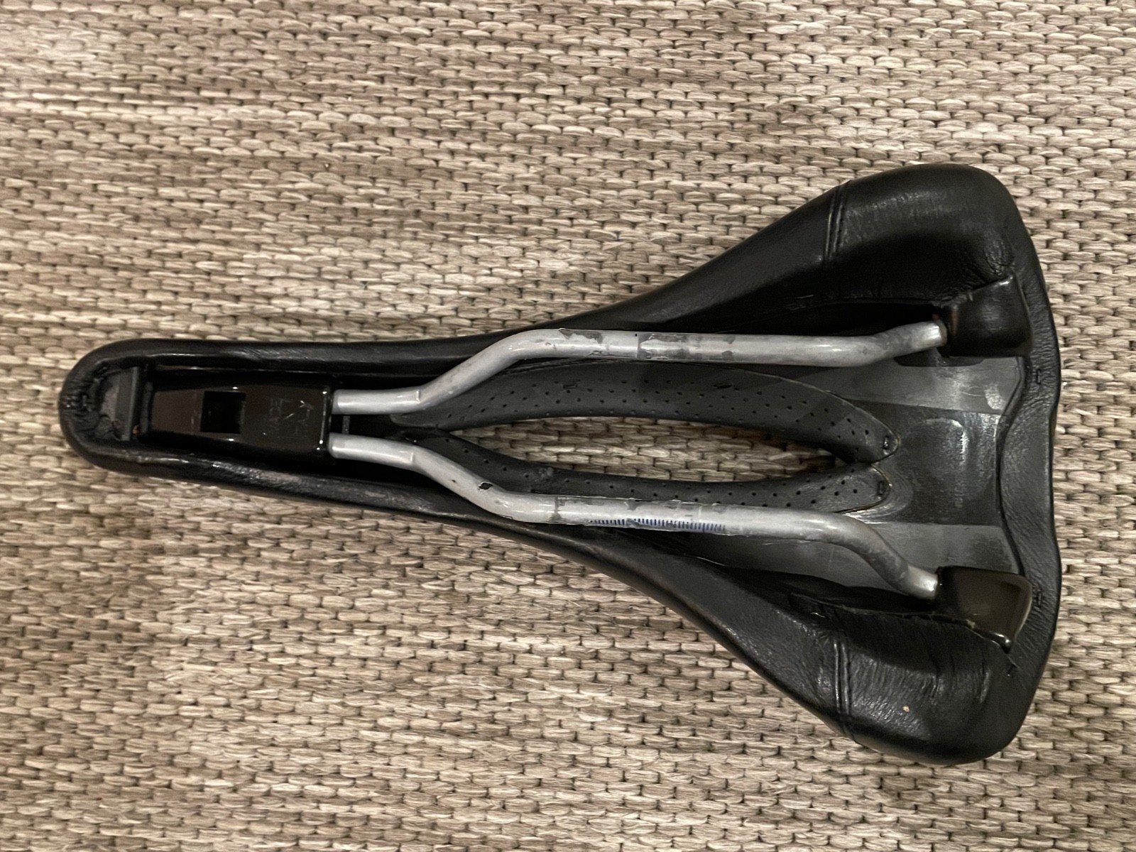 Selle Italia Max Flite Trans Am saddle Manganese rails good condition