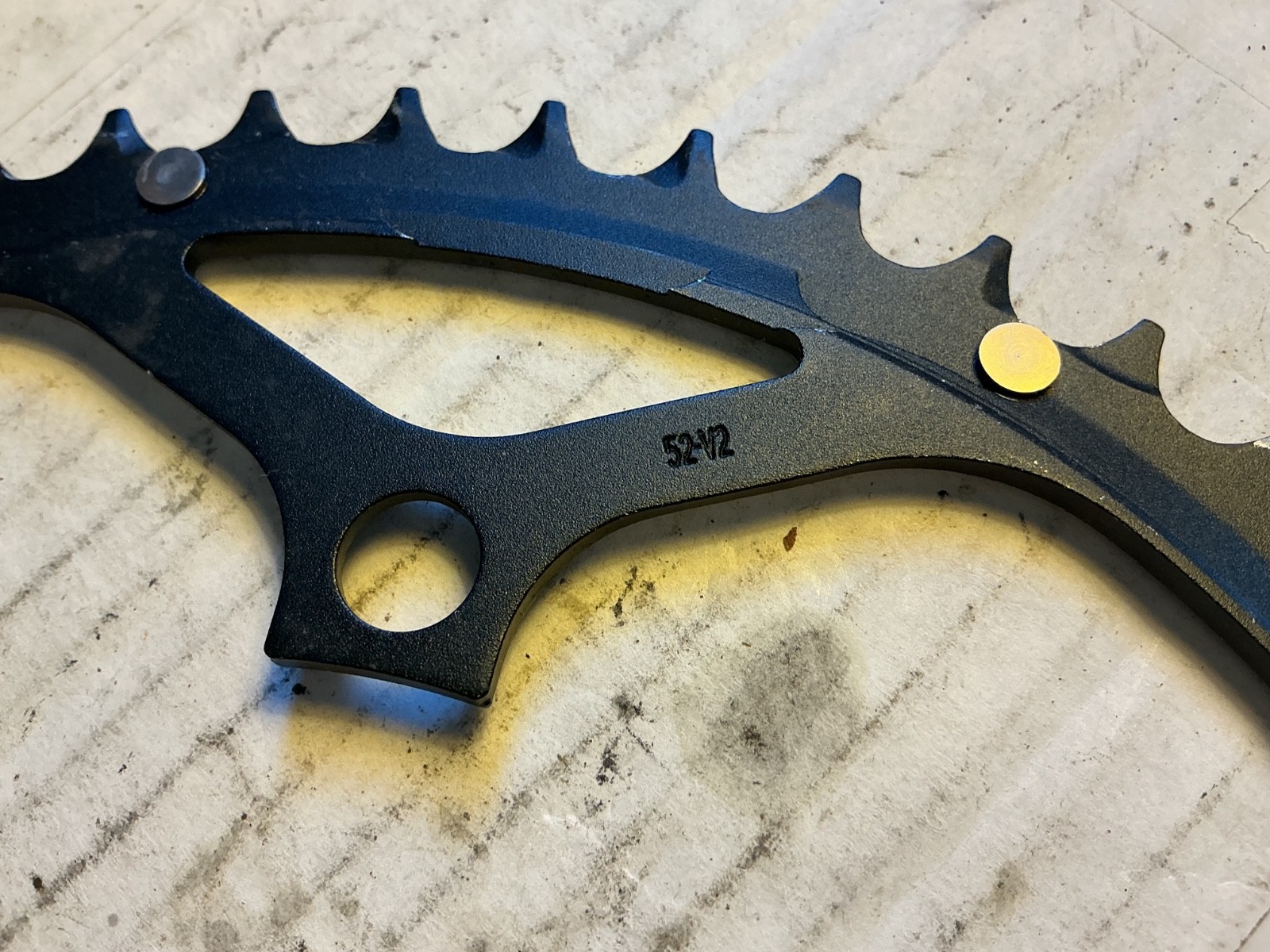 Truvativ 52 tooth chainring 130 bcd blk