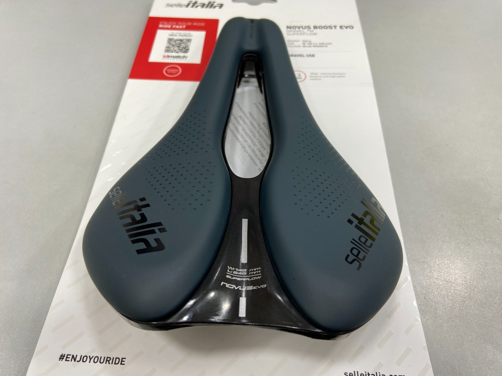 Selle Italia Novus Evo Boost Gravel TM Superflow L3 Saddle (Blue Granite)