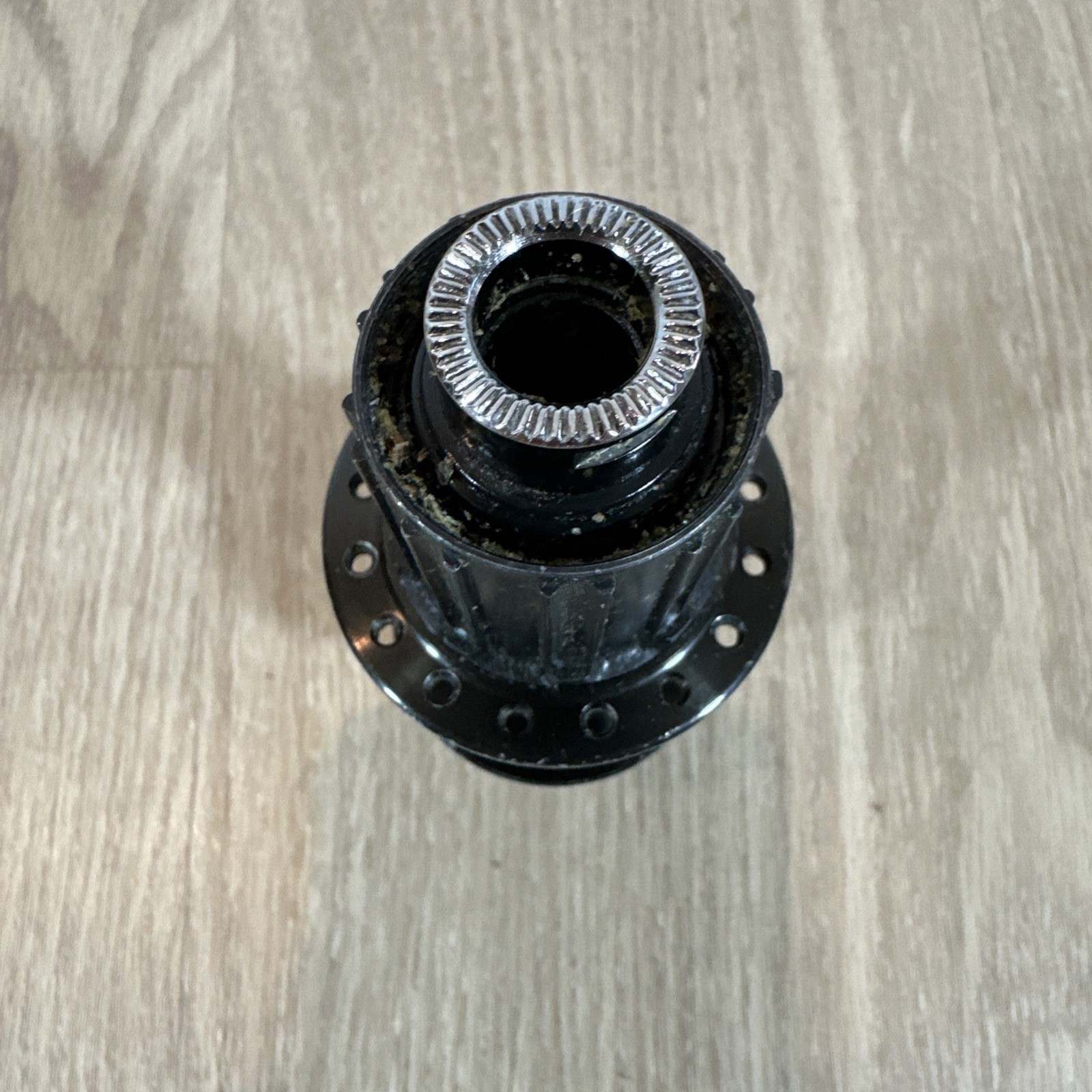 Shimano FH-M828 Rear Hub 142mm OLD 32H Malaysia Mountain Bike MTB
