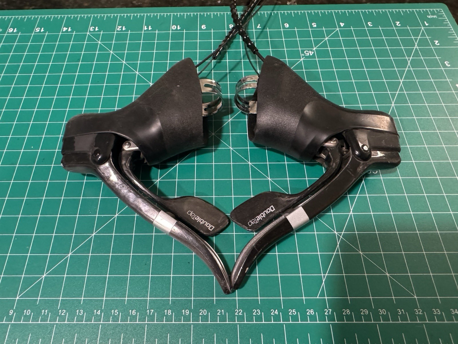 SRAM Red 10 speed Double Double Tap 2 x10 Carbon Integrated Shifter Levers
