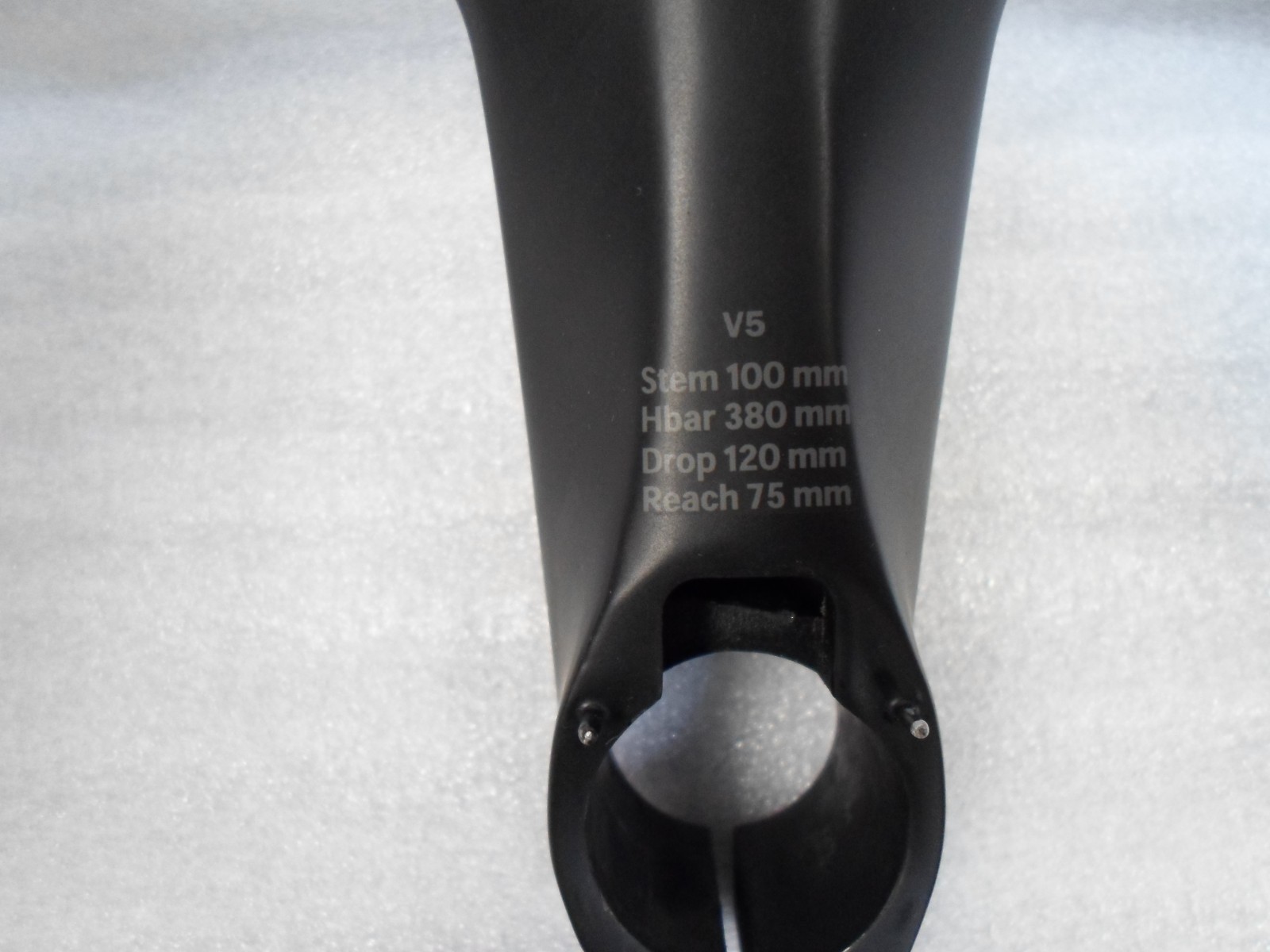 Deda Handlebar made for Van Rysel 38cm x 100mm Carbon Integrated 268g