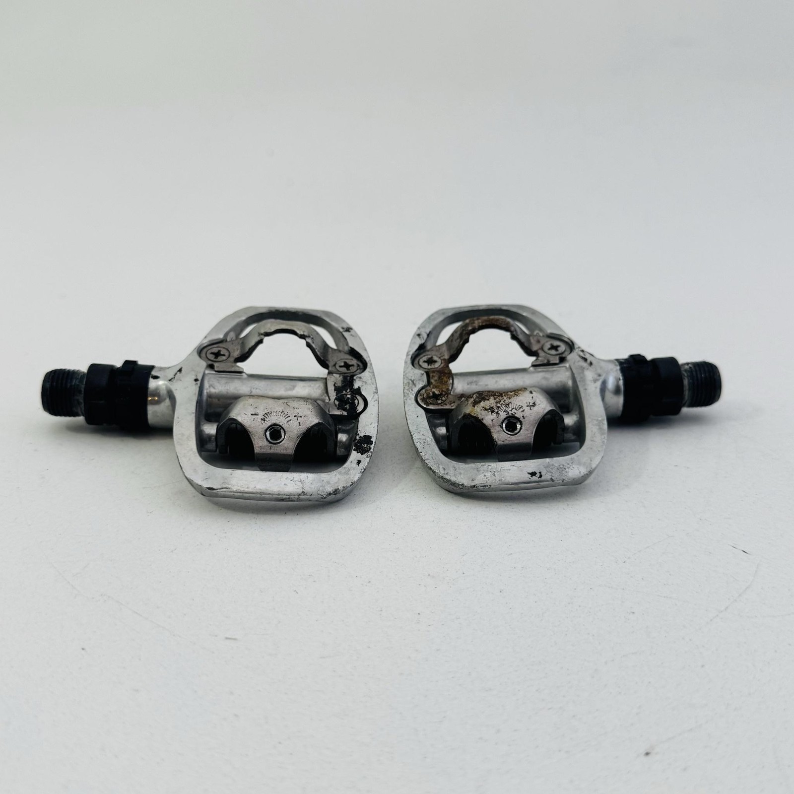 Vintage Shimano PD-A520 SPD Clipless Bike Pedals 9/16 In Silver Road Touring A53