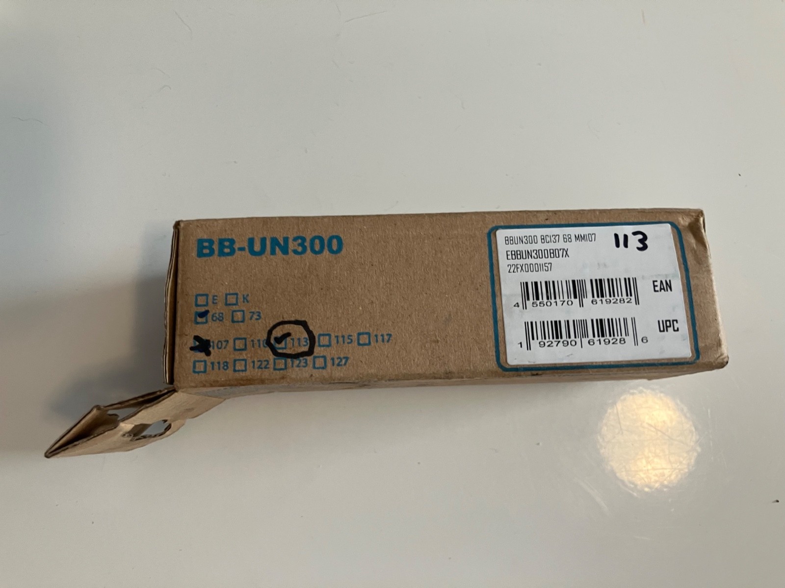 Shimano BB-UN300 Bottom Bracket 113mm English Thread NIB