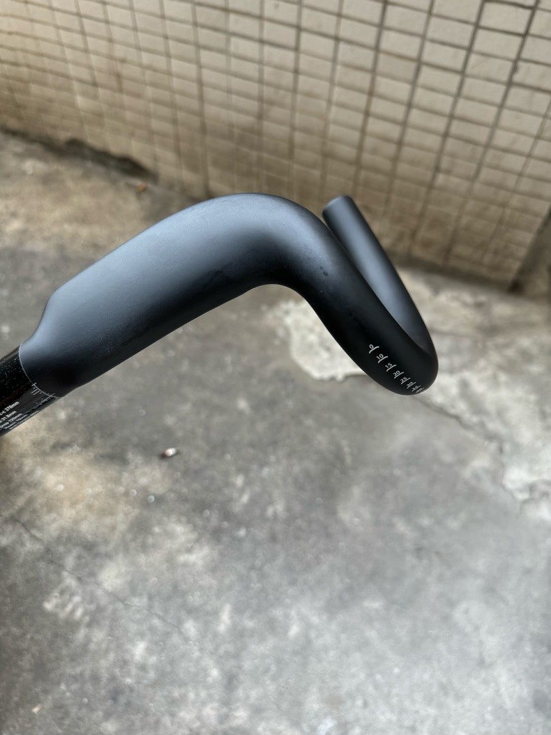 Carbon Fiber Bicycle Handlebar Gravel Road Bike Drop Bar 31.8*330-430mm Matte