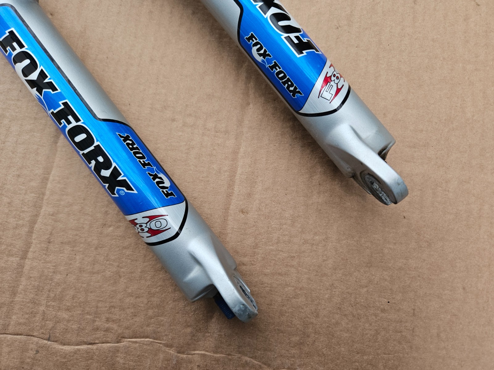 26″ Fox Forx F80X Terra Logic Mountain Bike Suspension Fork 1-1/8″ Steerer