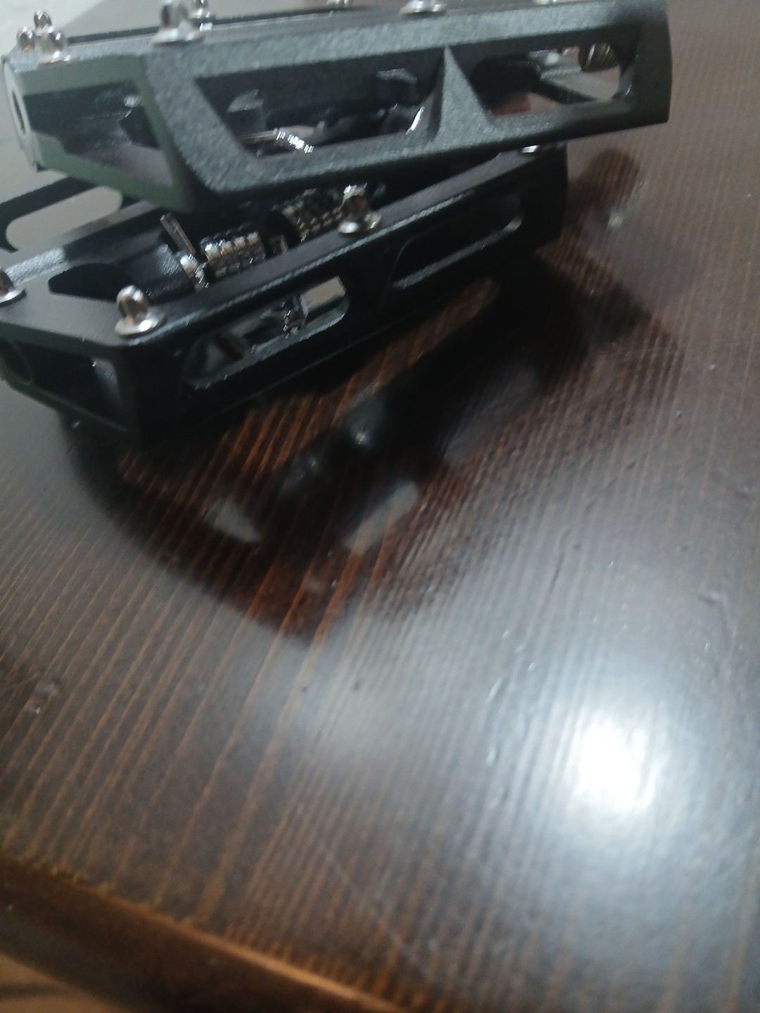 OUTUL Bike Pedals MTB Lightweight Alloy 9/16″ Bearing Pedals
