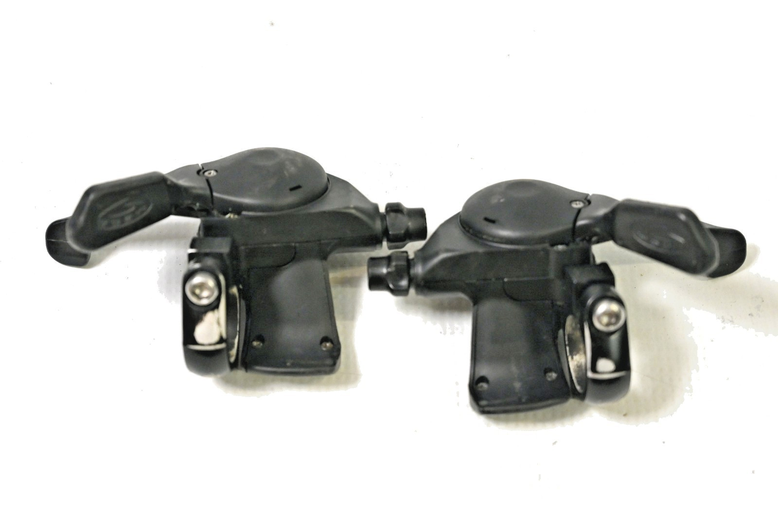 Shimano Deore SL-M511 Shifter Set Mega 9 Speed Trigger Triple MTB Pod 9s