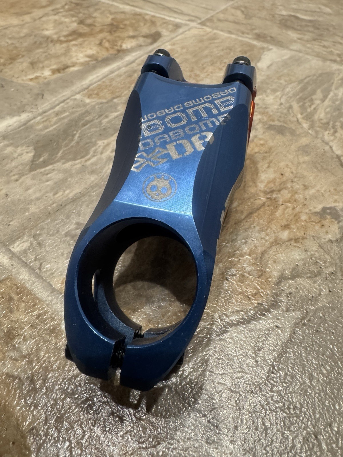 DA BOMB «MP8″ MTB AM FR 1-1/8» STEM ,Bar 35mm 31.8mm x 60mm – Blue