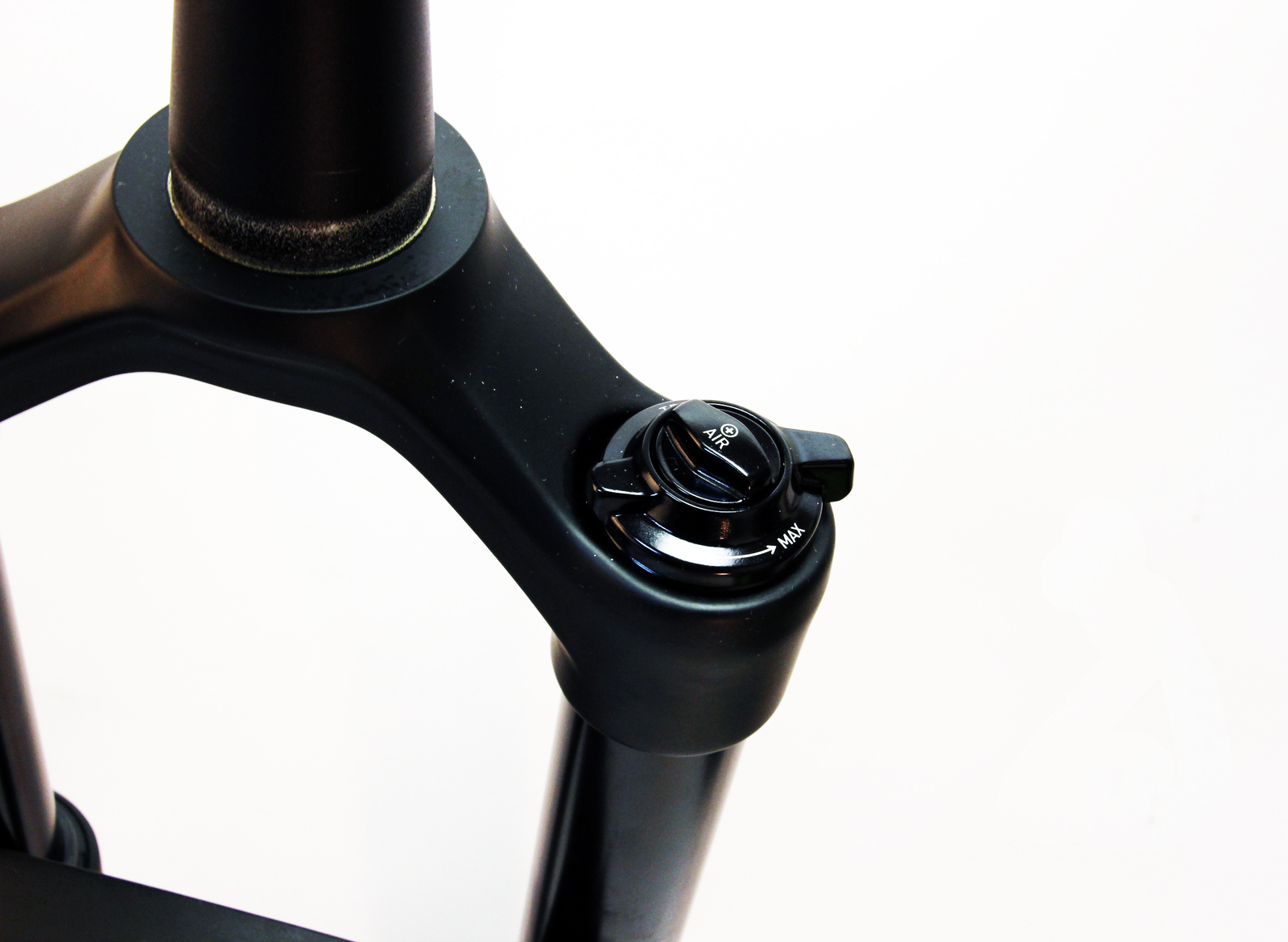 RockShox Pike RCT 29 in Fork 140mm Travel Boost 15×110 Tapered 1-1/8″ NIB